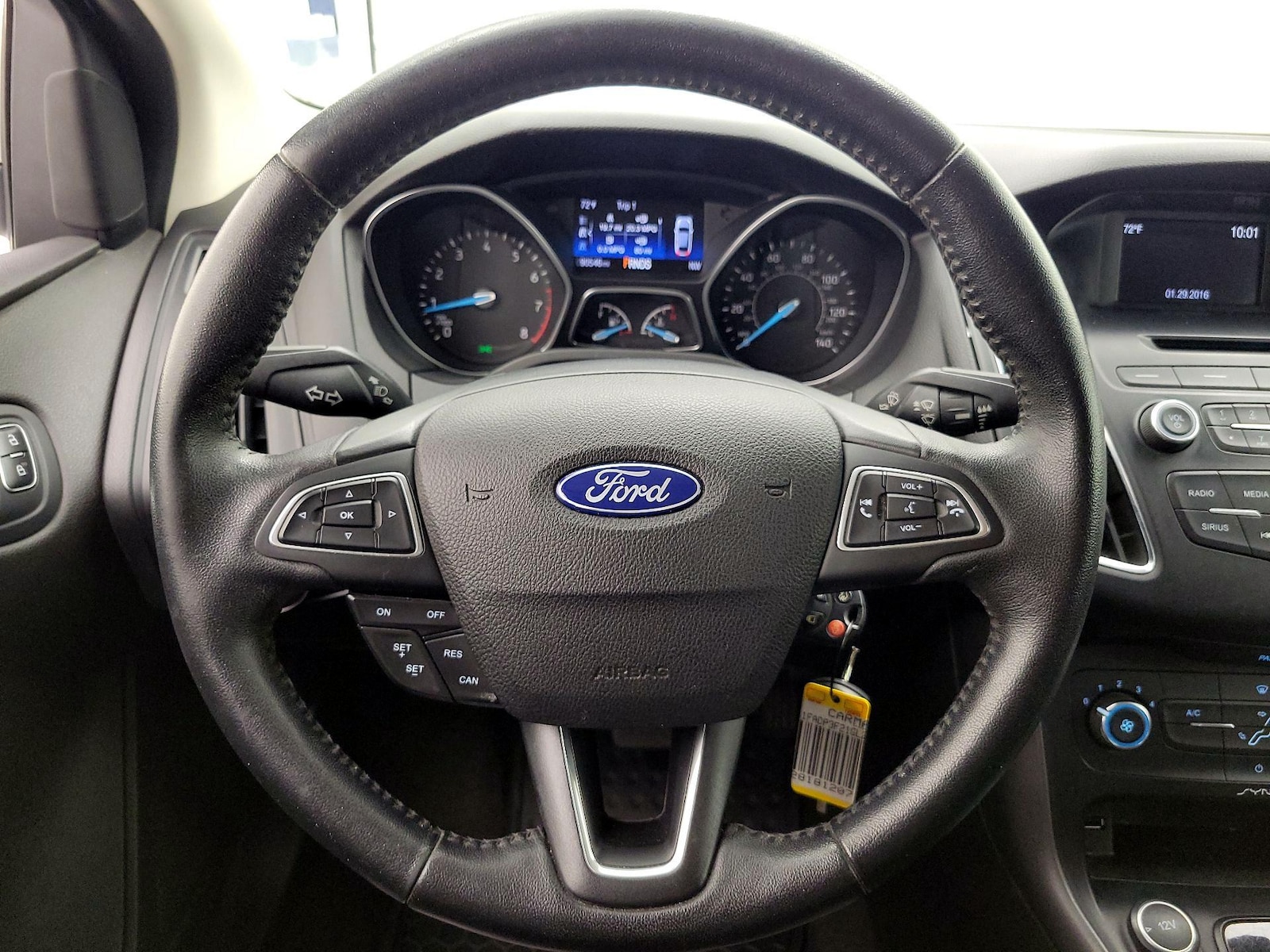 2016 Ford Focus SE - Photo 11