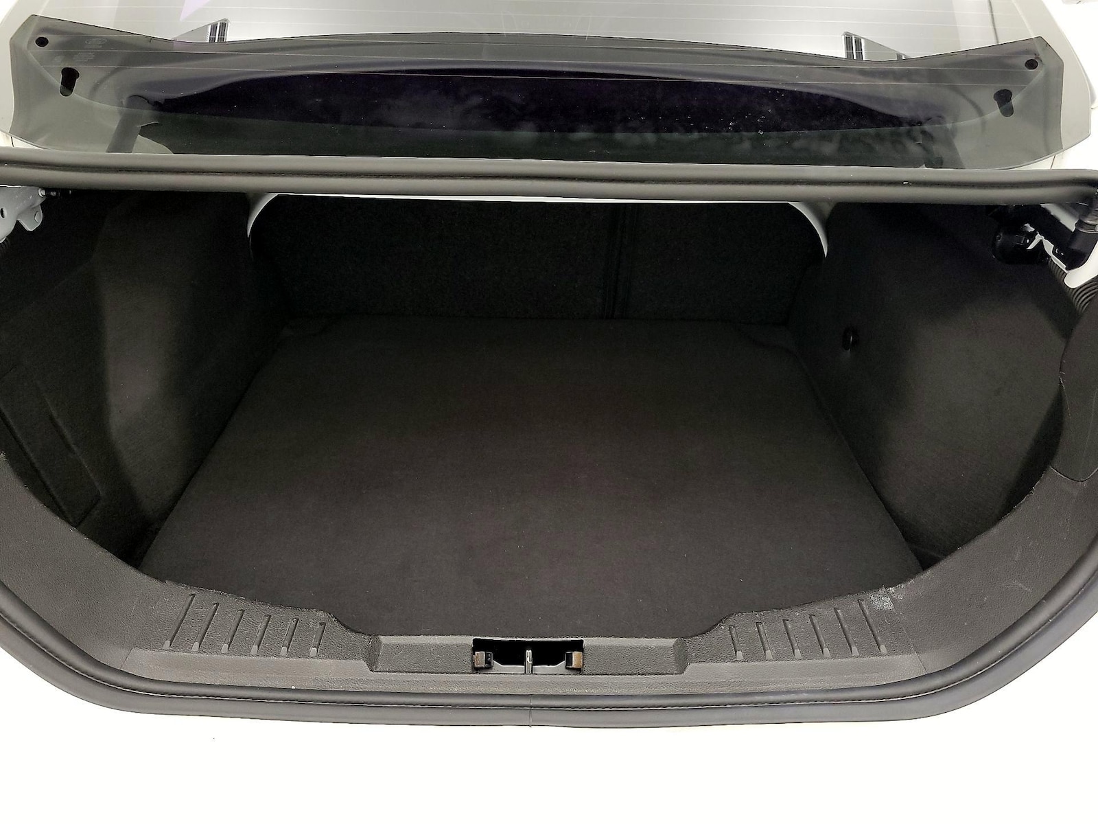 2016 Ford Focus SE - Photo 21