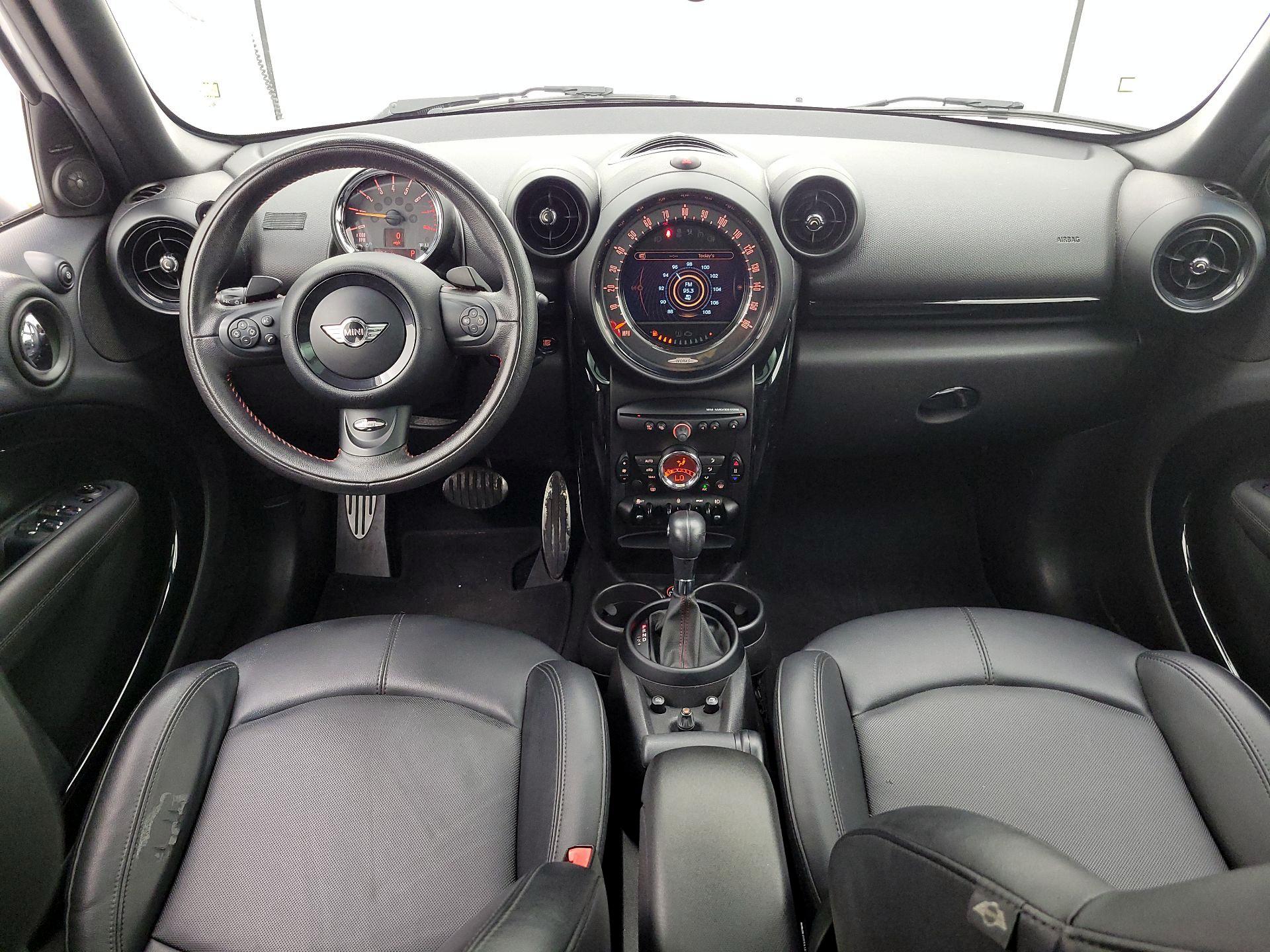 Thumbnail: 2016 MINI Cooper Countryman - 9