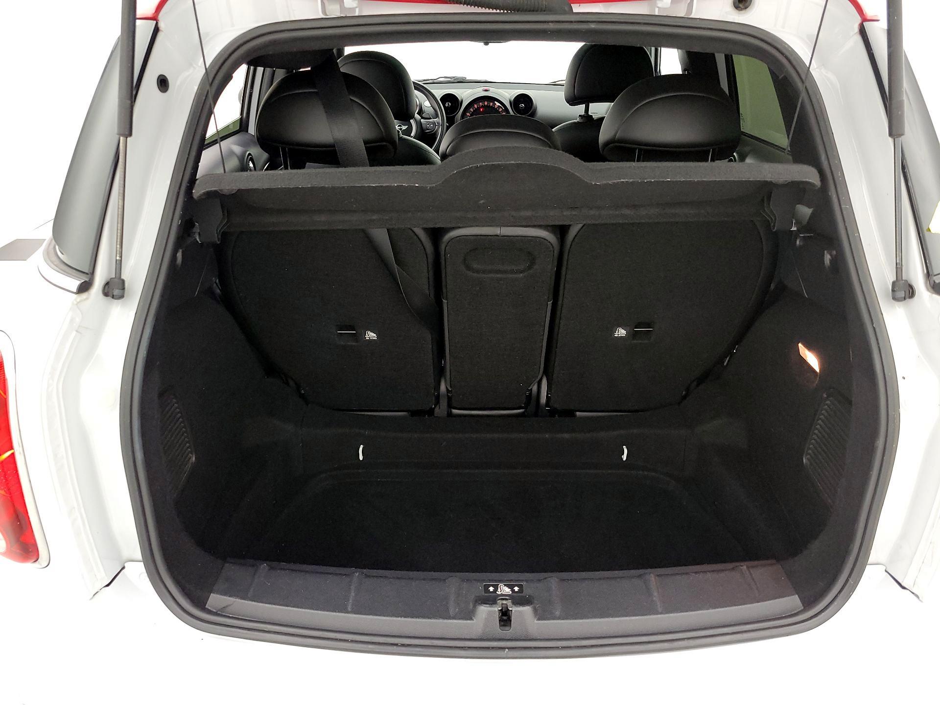 Thumbnail: 2016 MINI Cooper Countryman - 18
