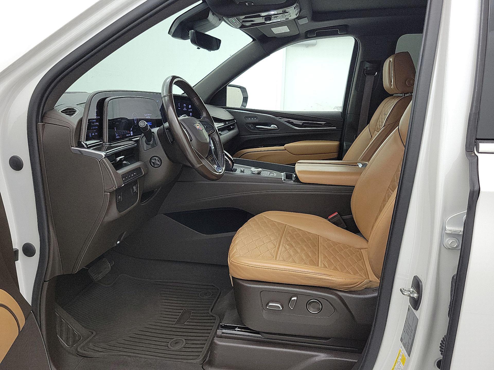 Thumbnail: 2021 Cadillac Escalade - 11