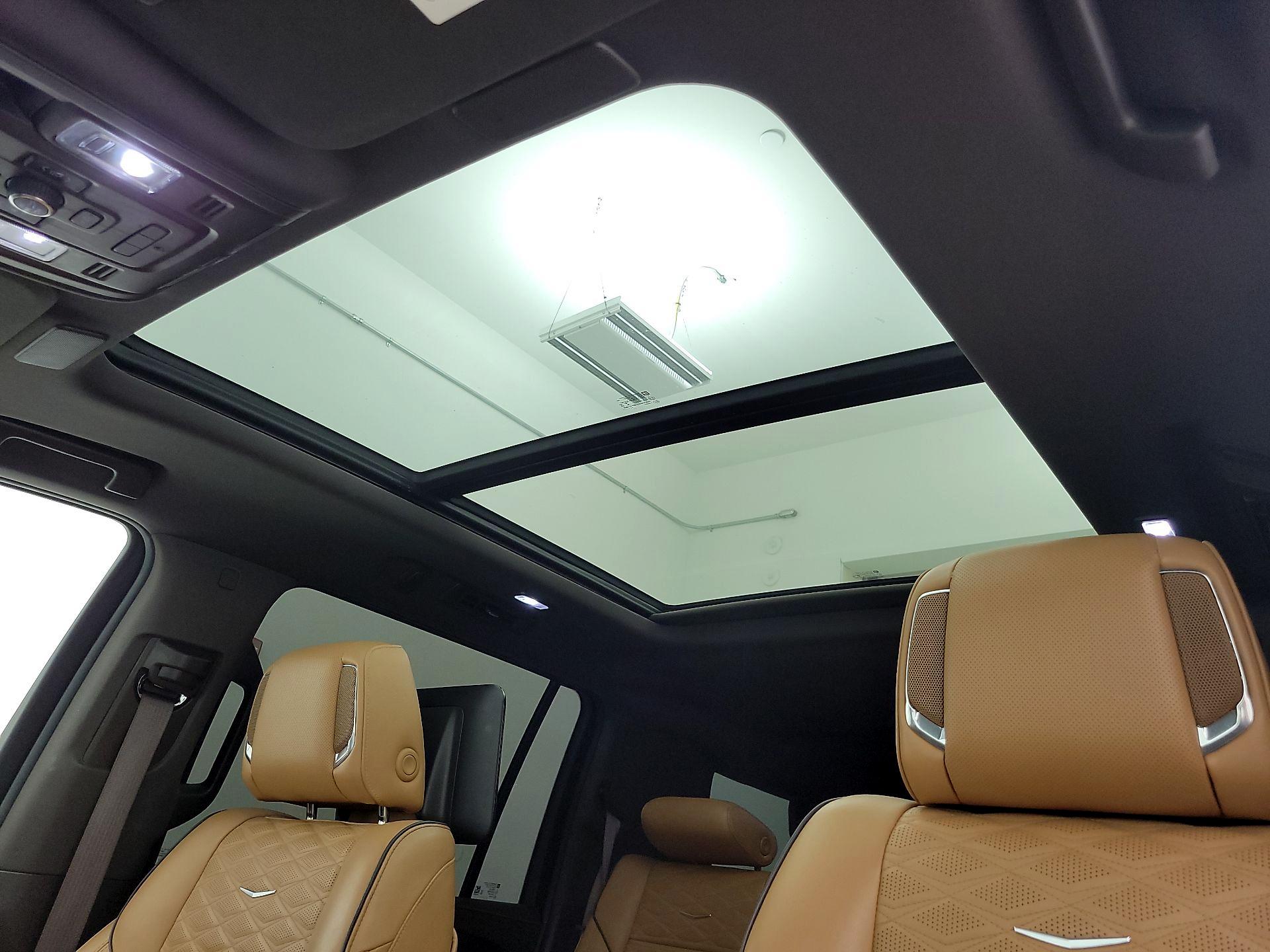Thumbnail: 2021 Cadillac Escalade - 19
