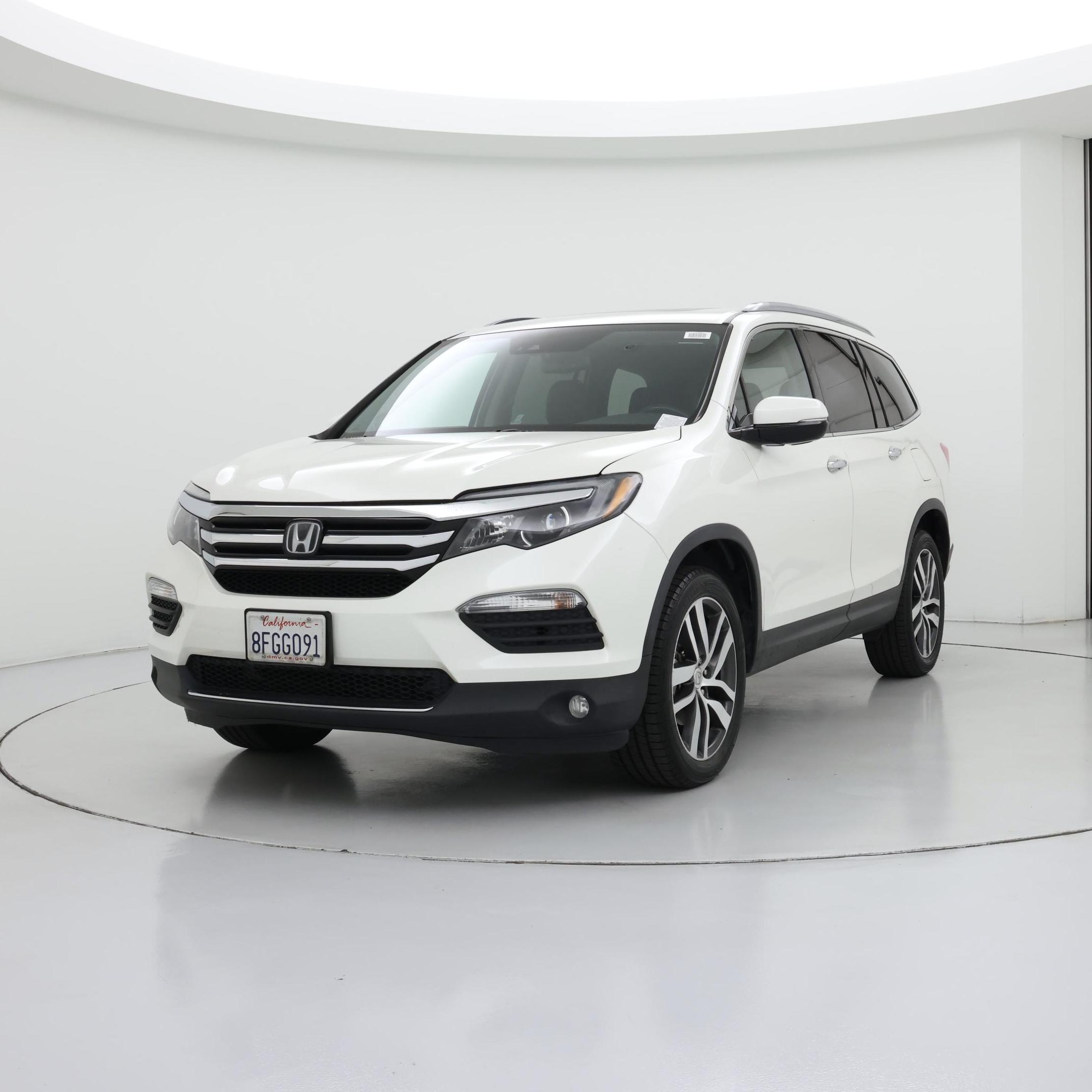 Thumbnail: 2018 Honda Pilot - 4