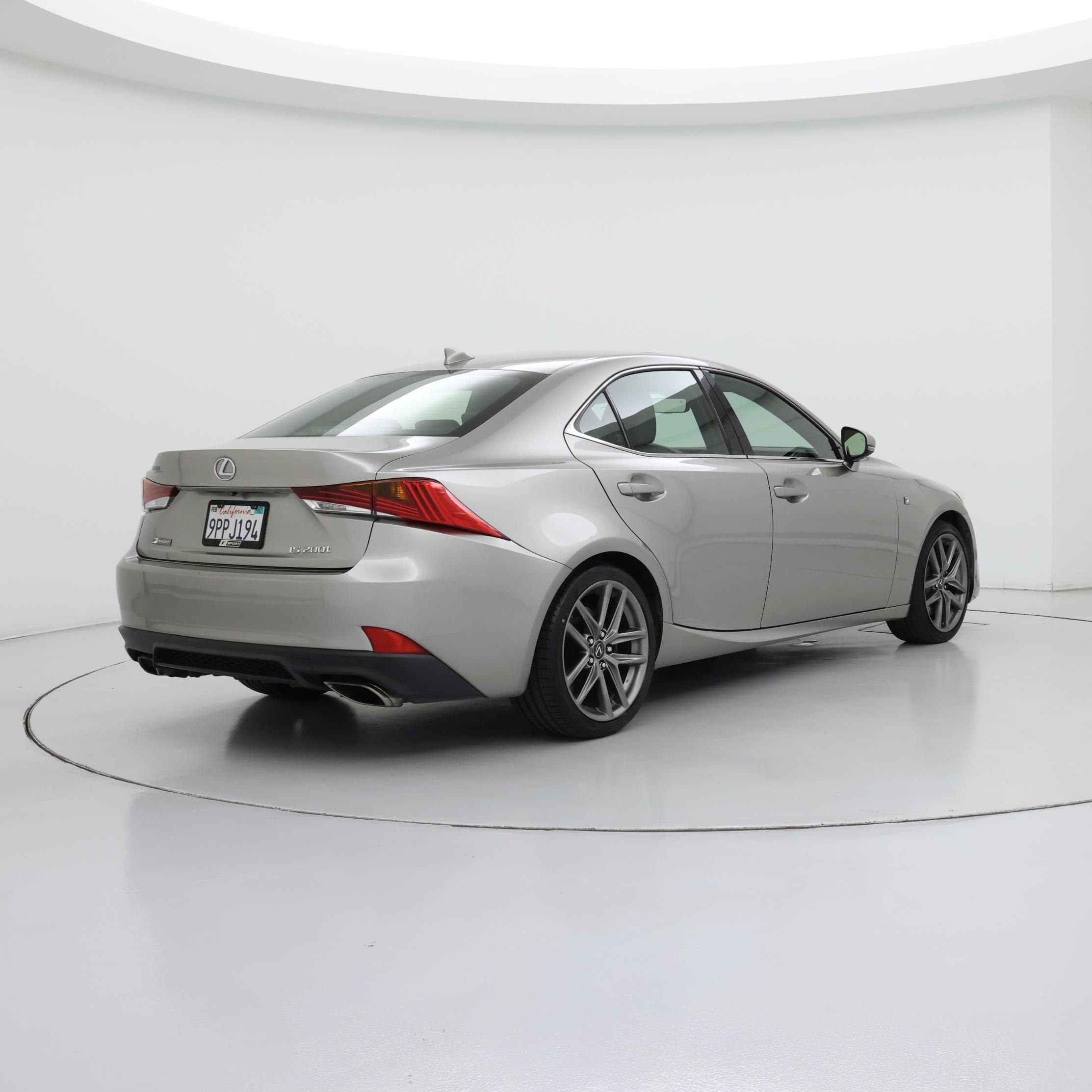 Thumbnail: 2017 Lexus IS - 8