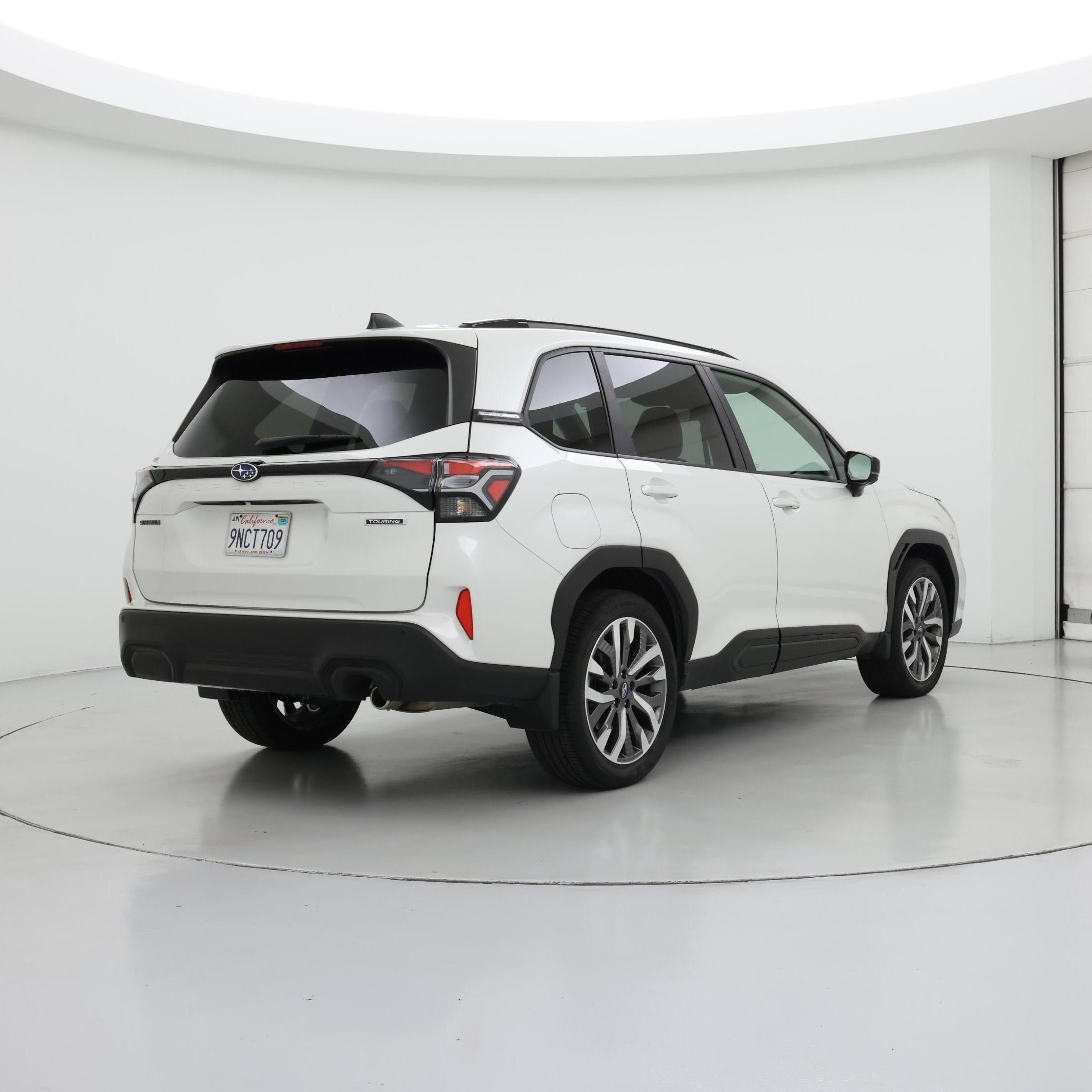 Thumbnail: 2025 Subaru Forester - 8