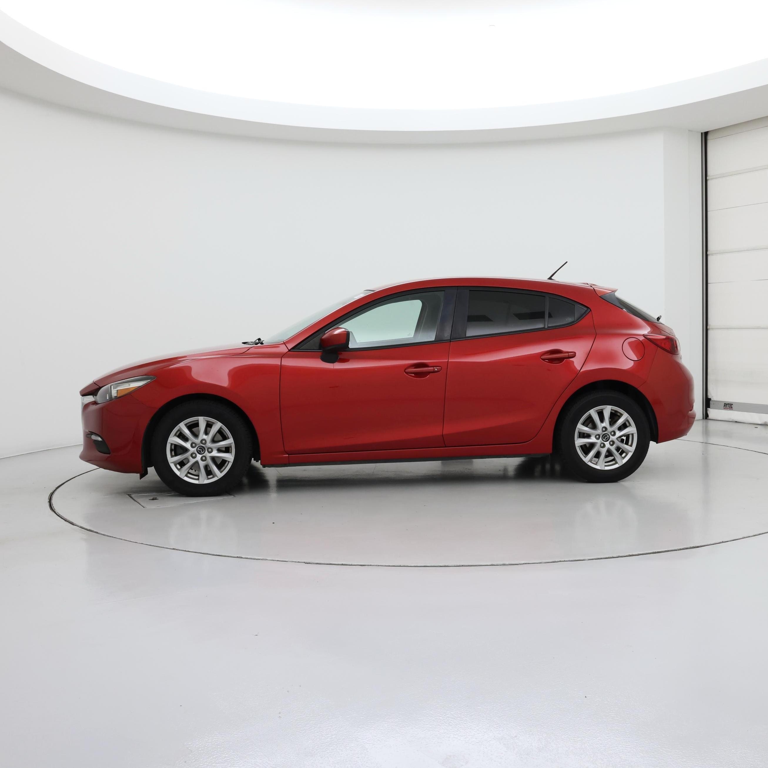 Thumbnail: 2017 Mazda Mazda3 - 3