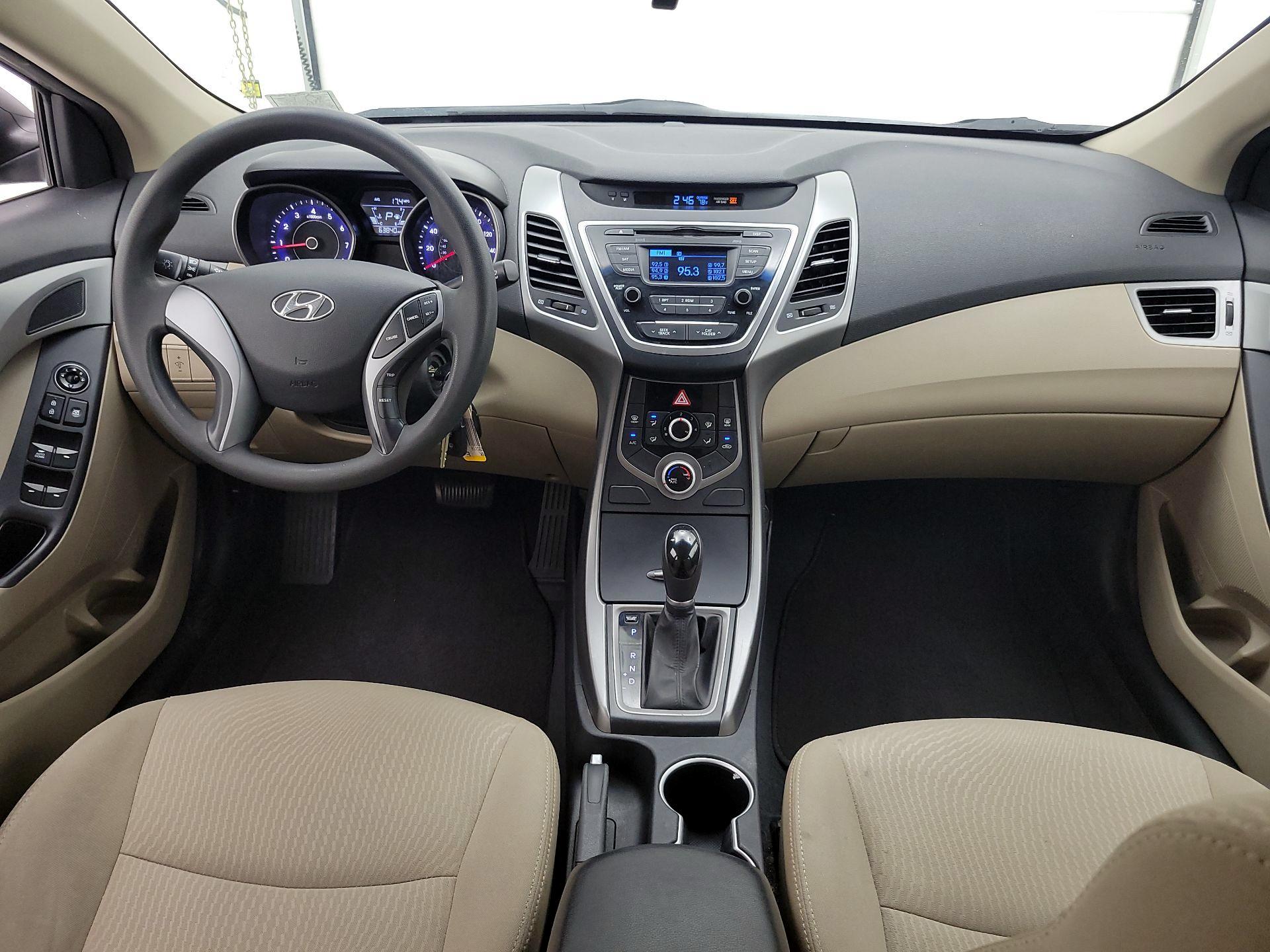 Thumbnail: 2016 Hyundai Elantra - 9