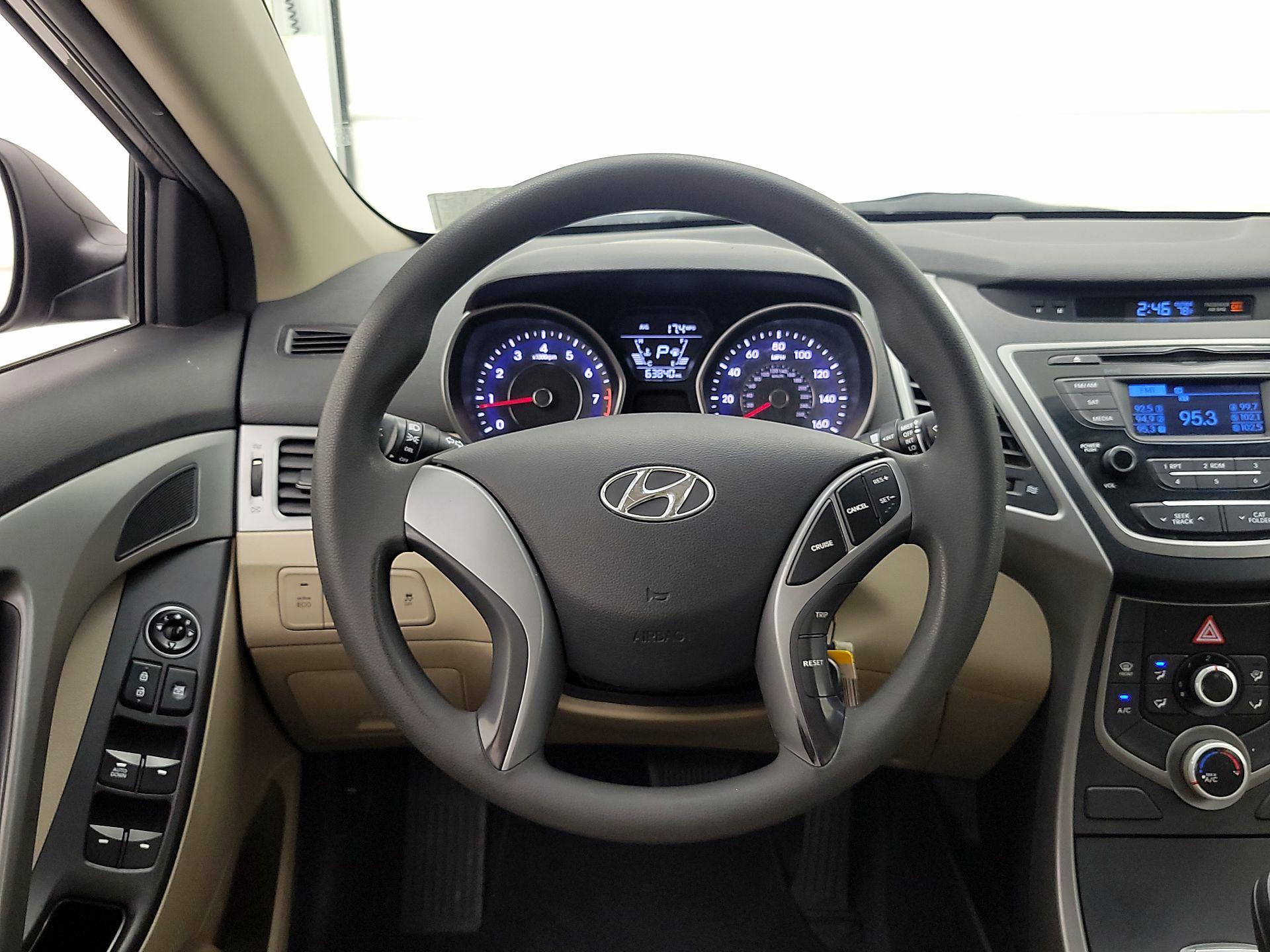 Thumbnail: 2016 Hyundai Elantra - 10