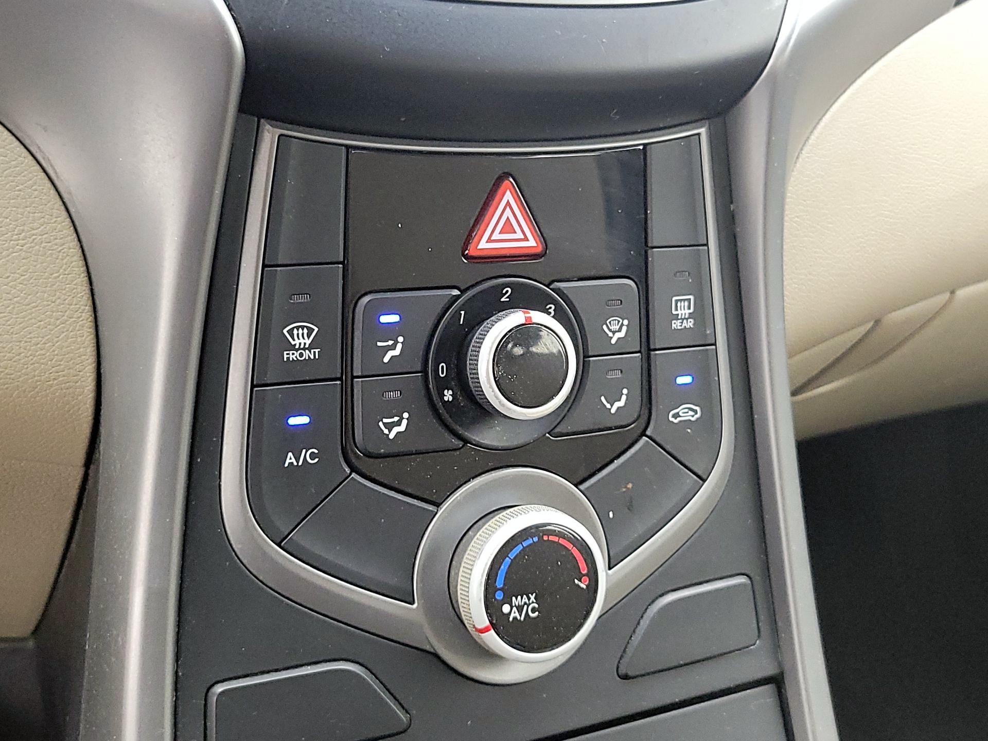 Thumbnail: 2016 Hyundai Elantra - 15
