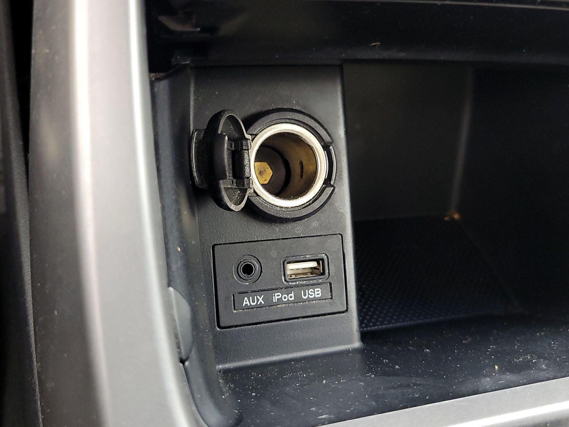 Thumbnail: 2016 Hyundai Elantra - 17