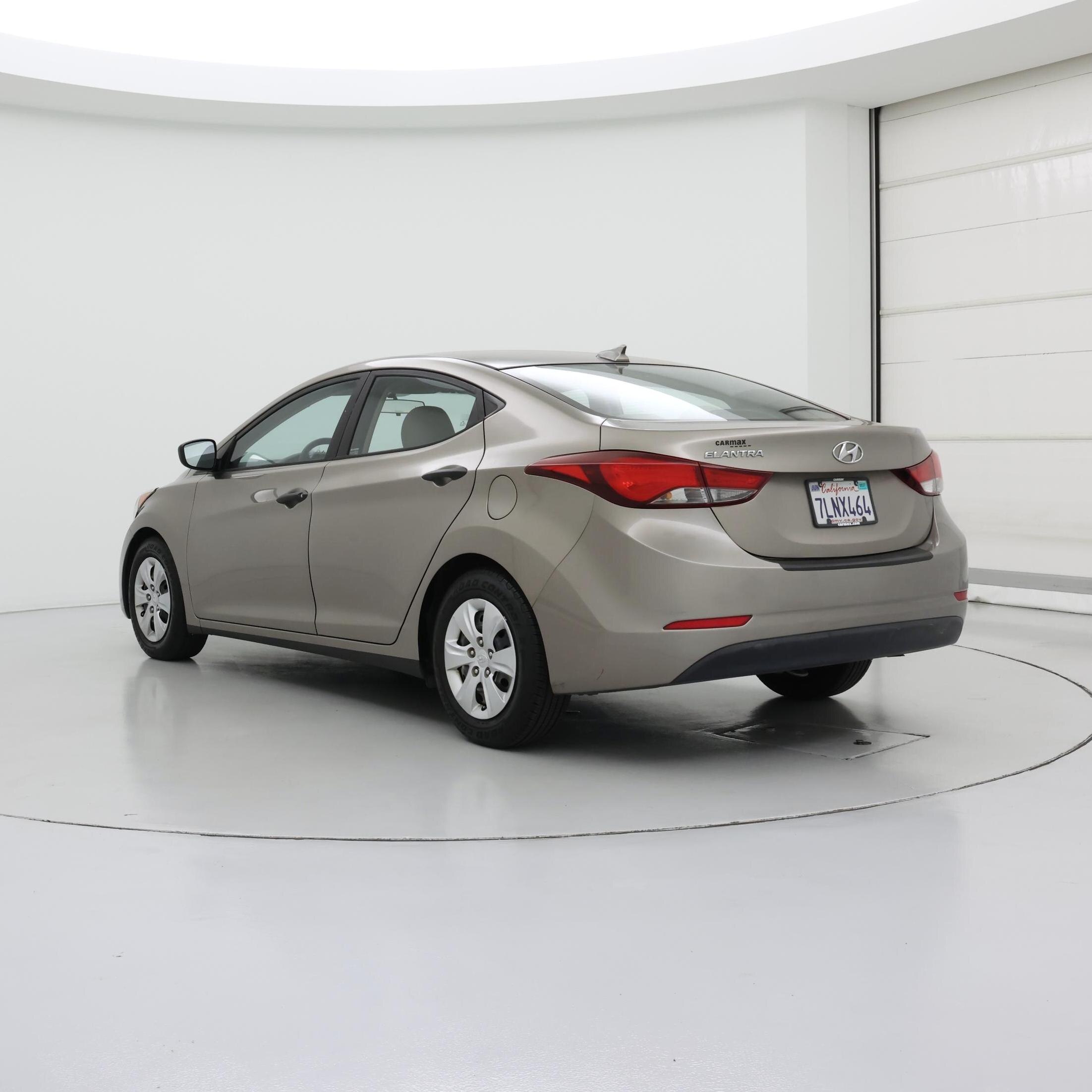 Thumbnail: 2016 Hyundai Elantra - 2