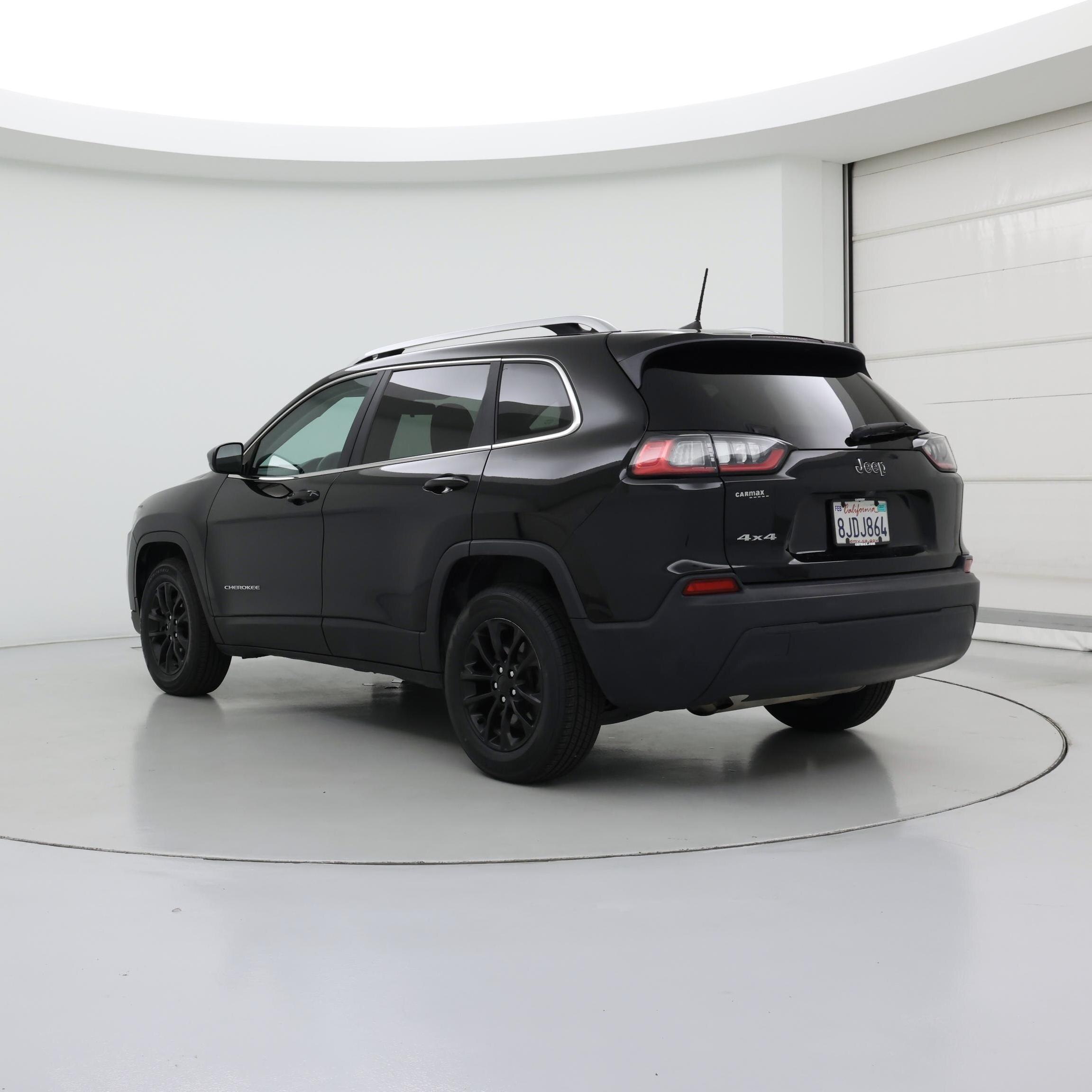 Thumbnail: 2019 Jeep Cherokee - 2
