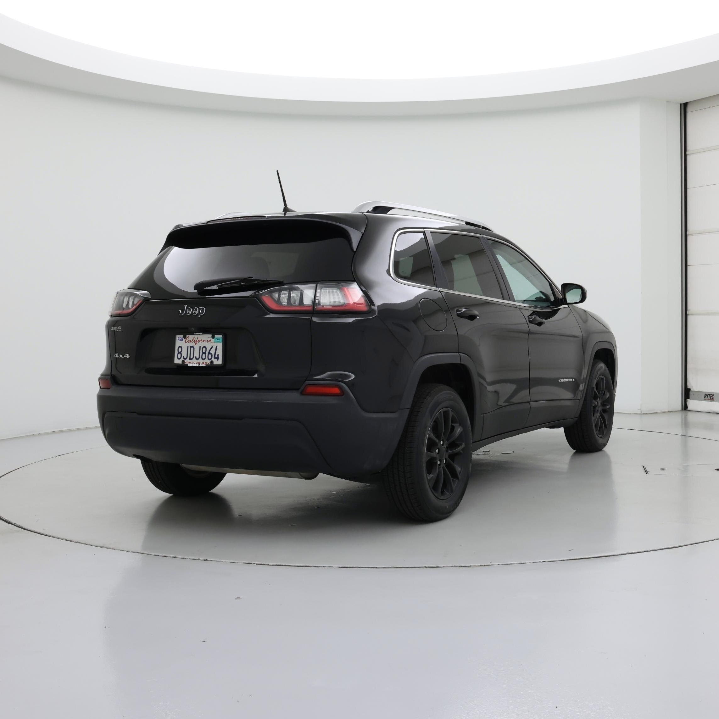 Thumbnail: 2019 Jeep Cherokee - 8