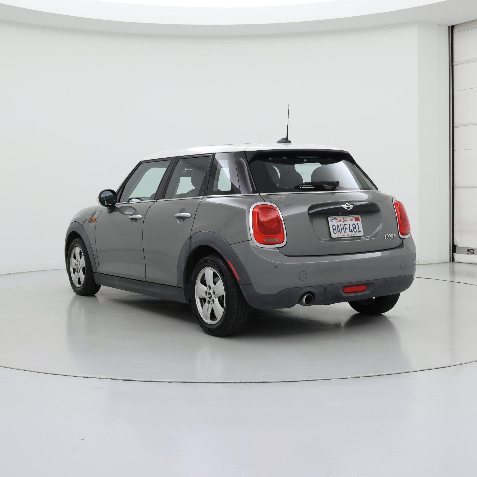 Thumbnail: 2018 MINI Cooper Hardtop - 2