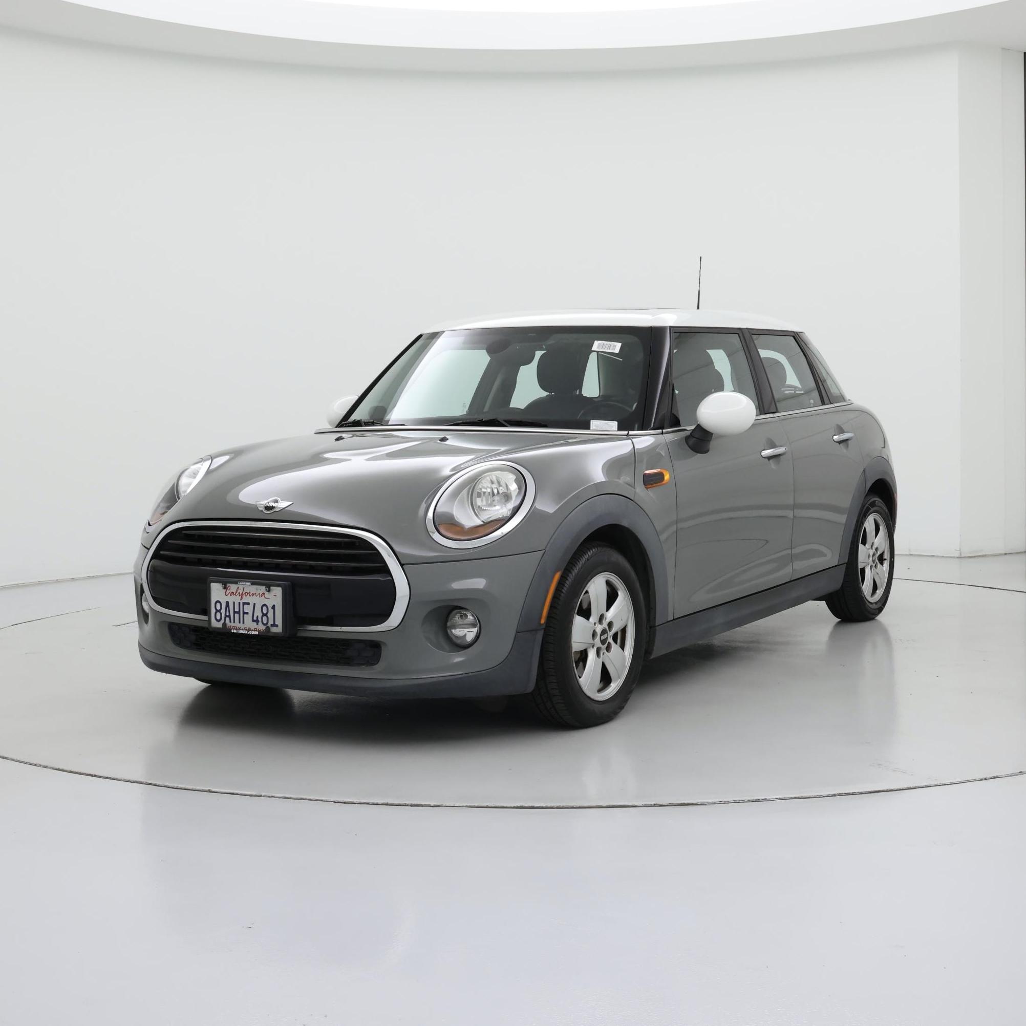 Thumbnail: 2018 MINI Cooper Hardtop - 4
