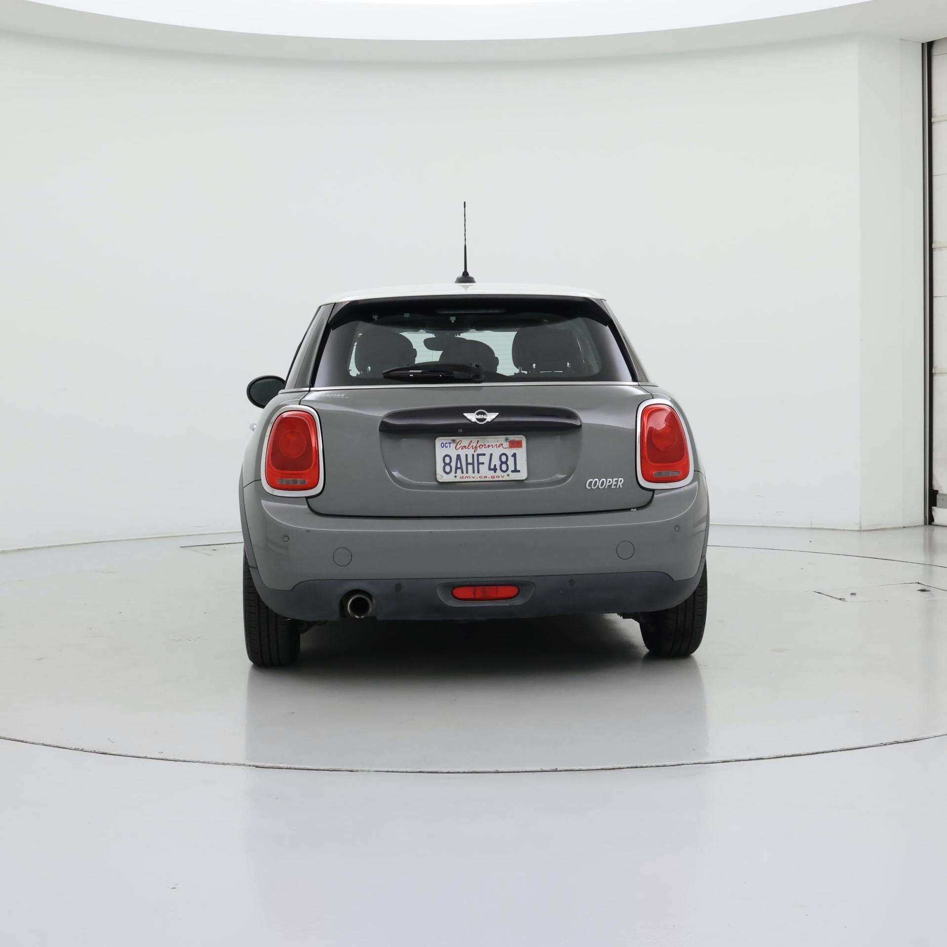Thumbnail: 2018 MINI Cooper Hardtop - 6