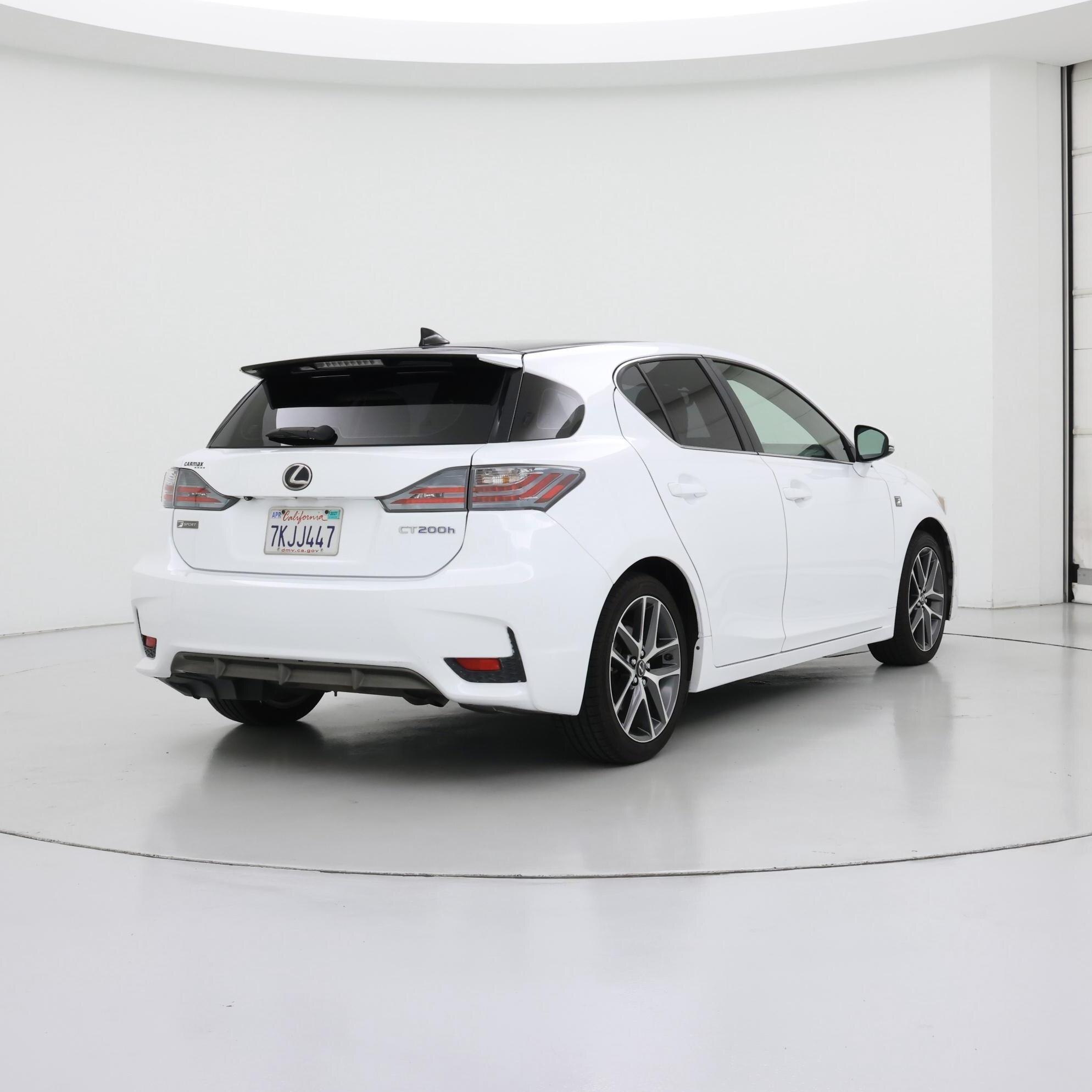 Thumbnail: 2015 Lexus CT - 8