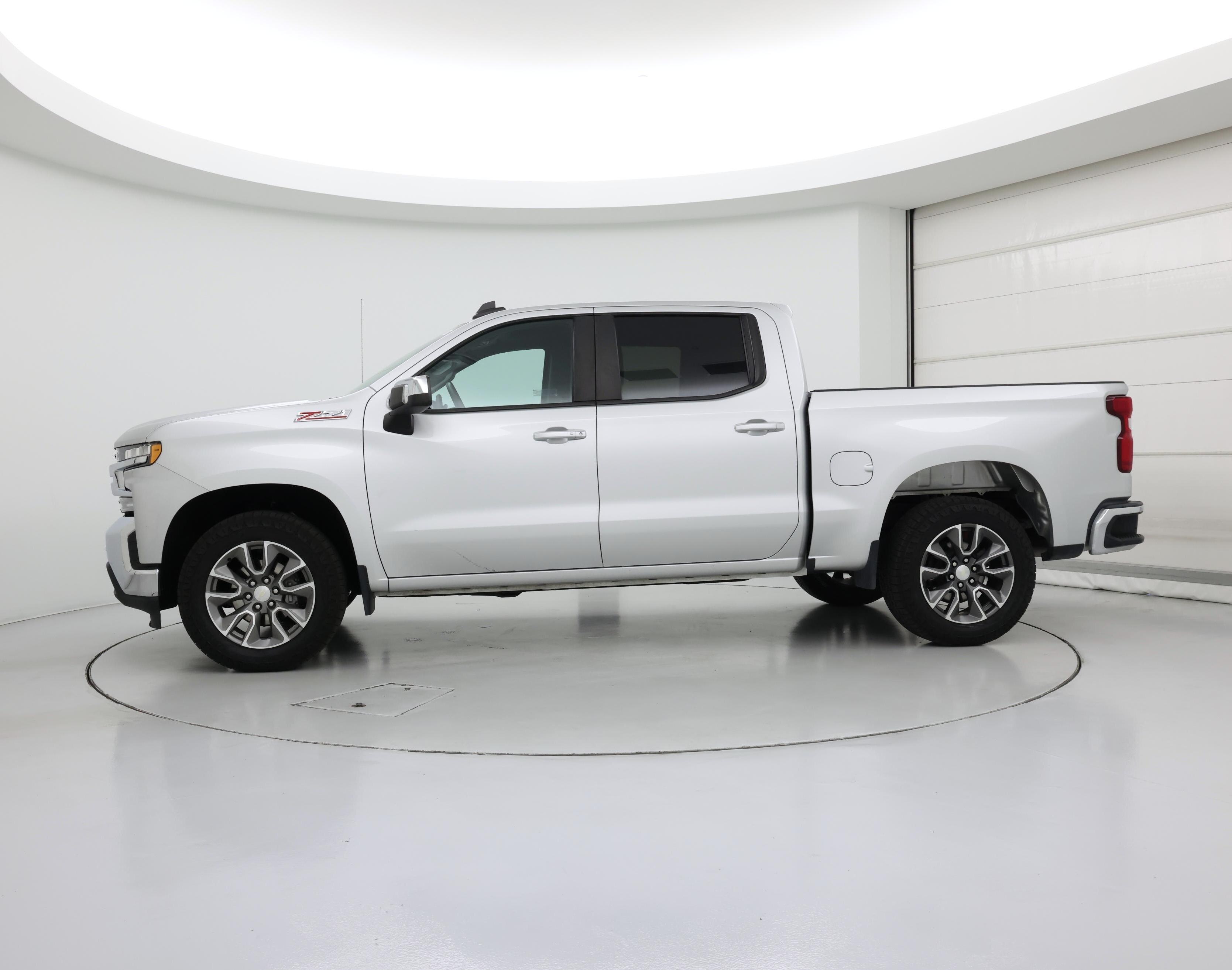 Thumbnail: 2022 Chevrolet Silverado 1500 - 3