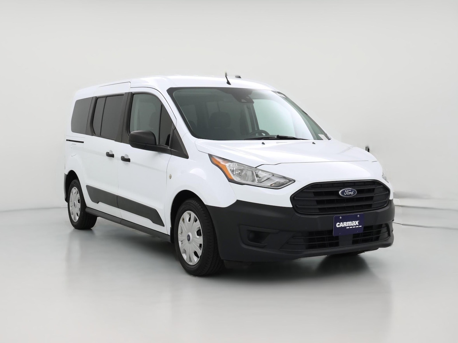 Parking Sensors & Tow Hitch