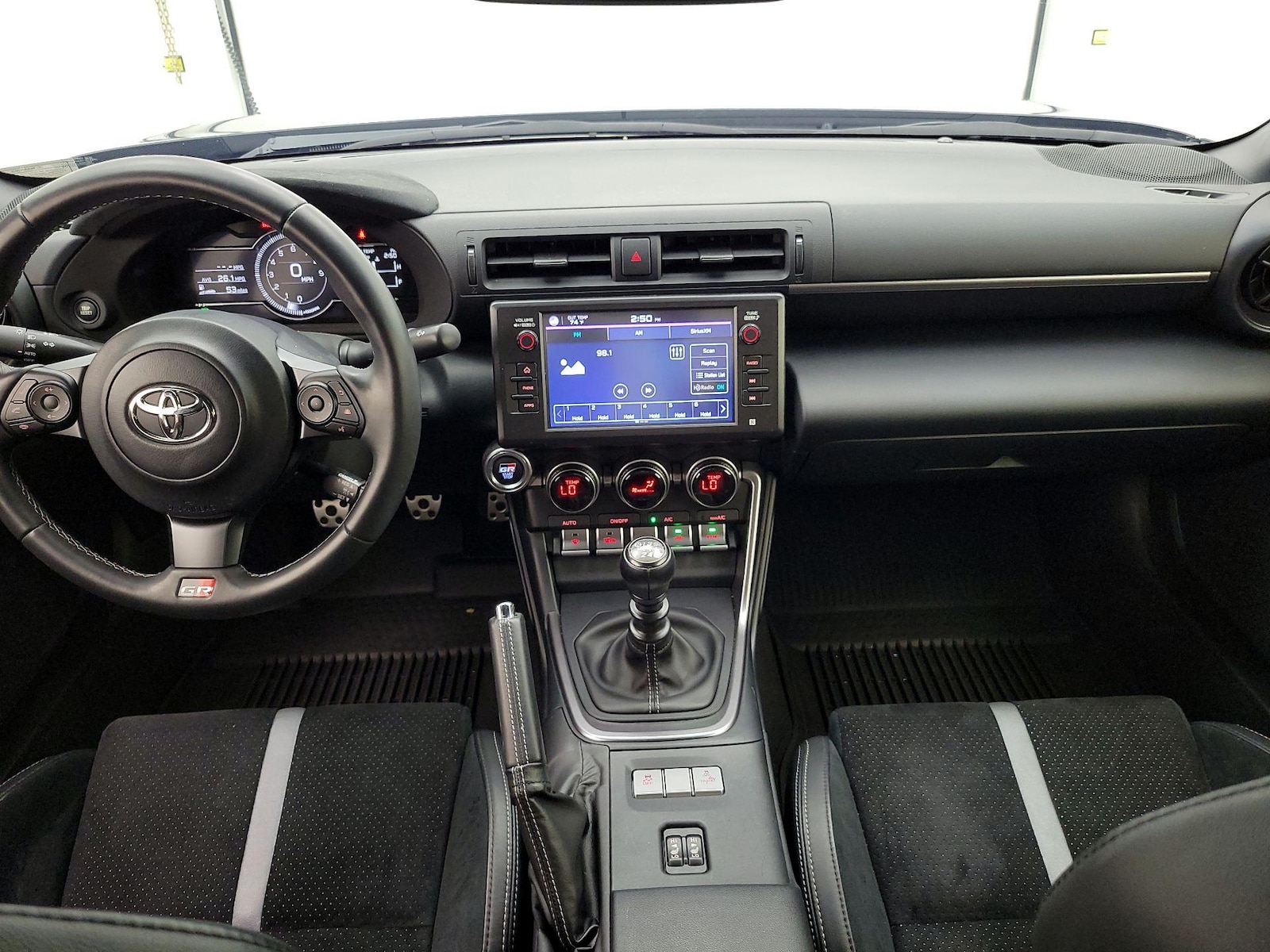 Apple CarPlay® & Android Auto™