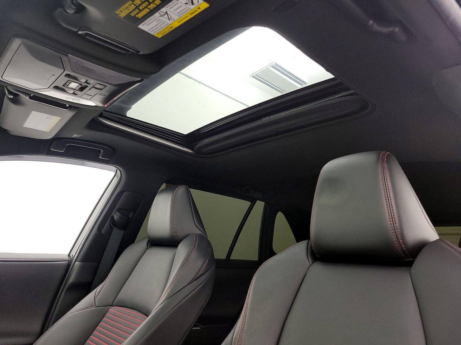 Sunroof(s) & Overhead Airbags