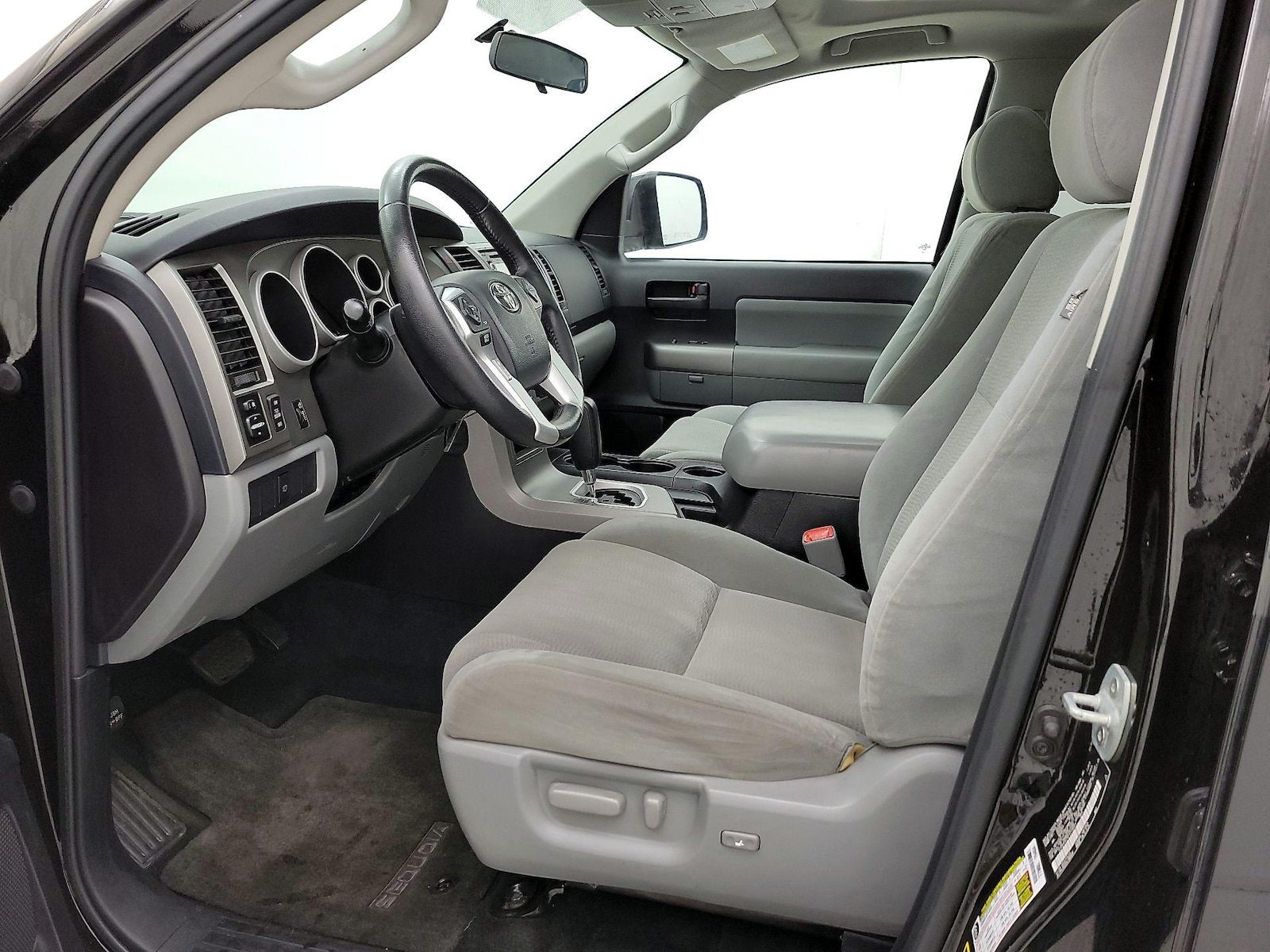 Power Seat(s) & Side Airbags