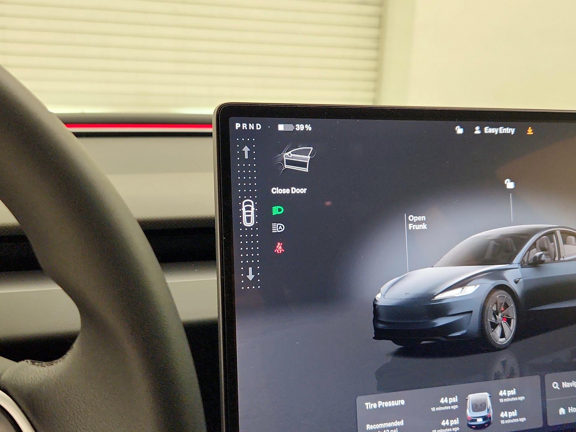 Thumbnail: 2025 Tesla Model 3 - 17