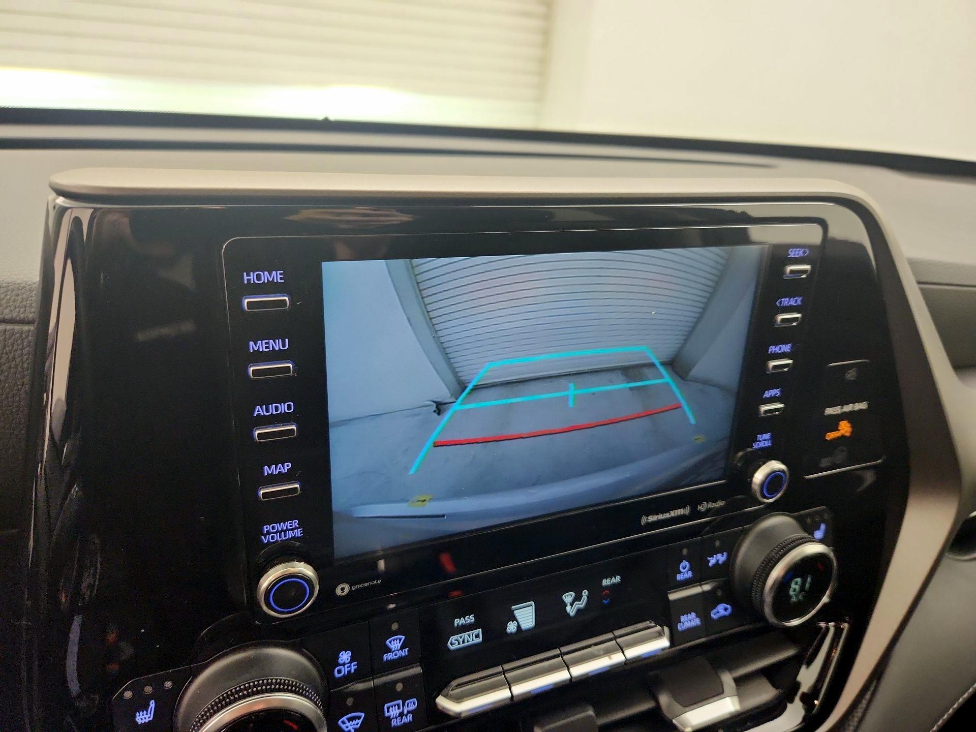 Thumbnail: 2022 Toyota Highlander - 14