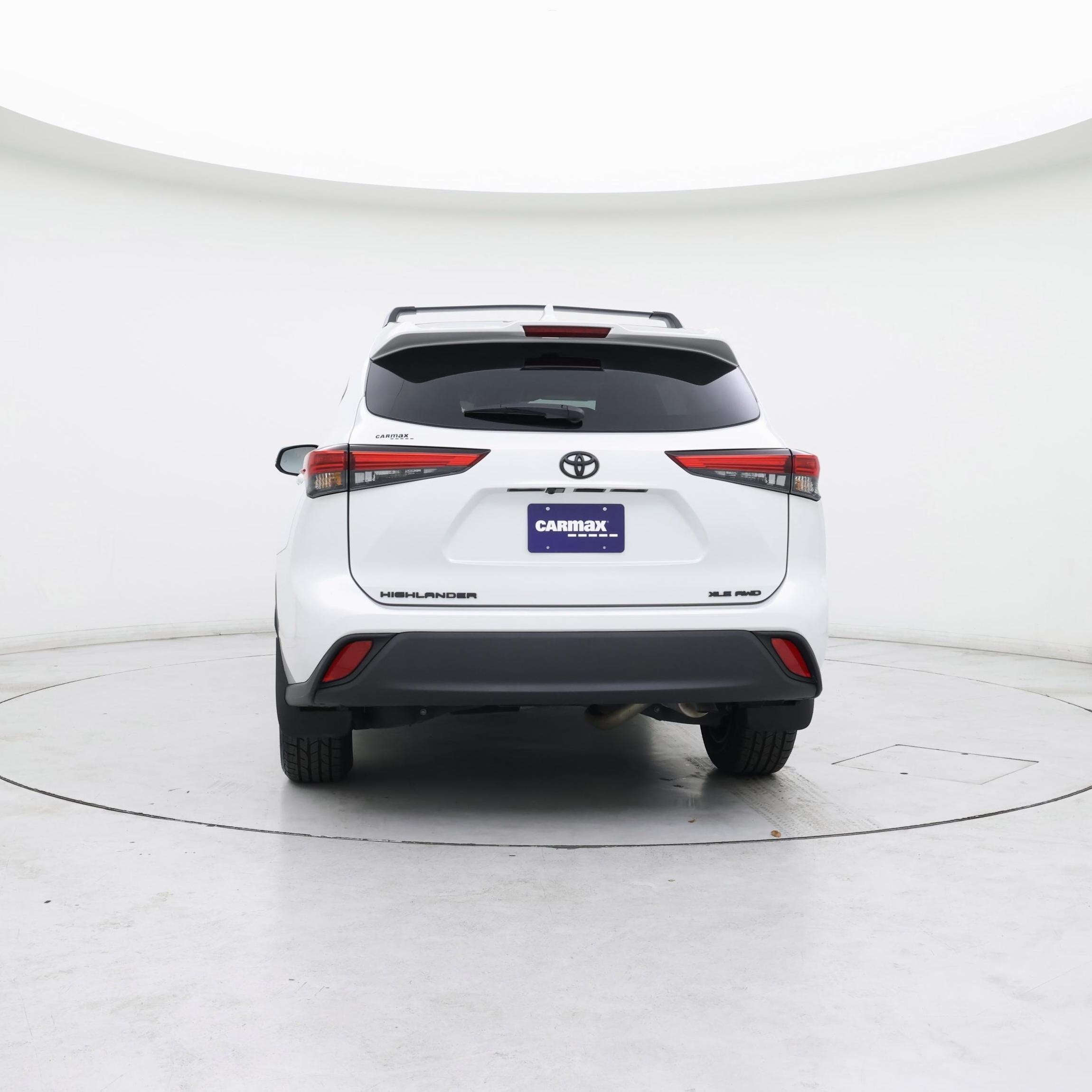 Thumbnail: 2022 Toyota Highlander - 6