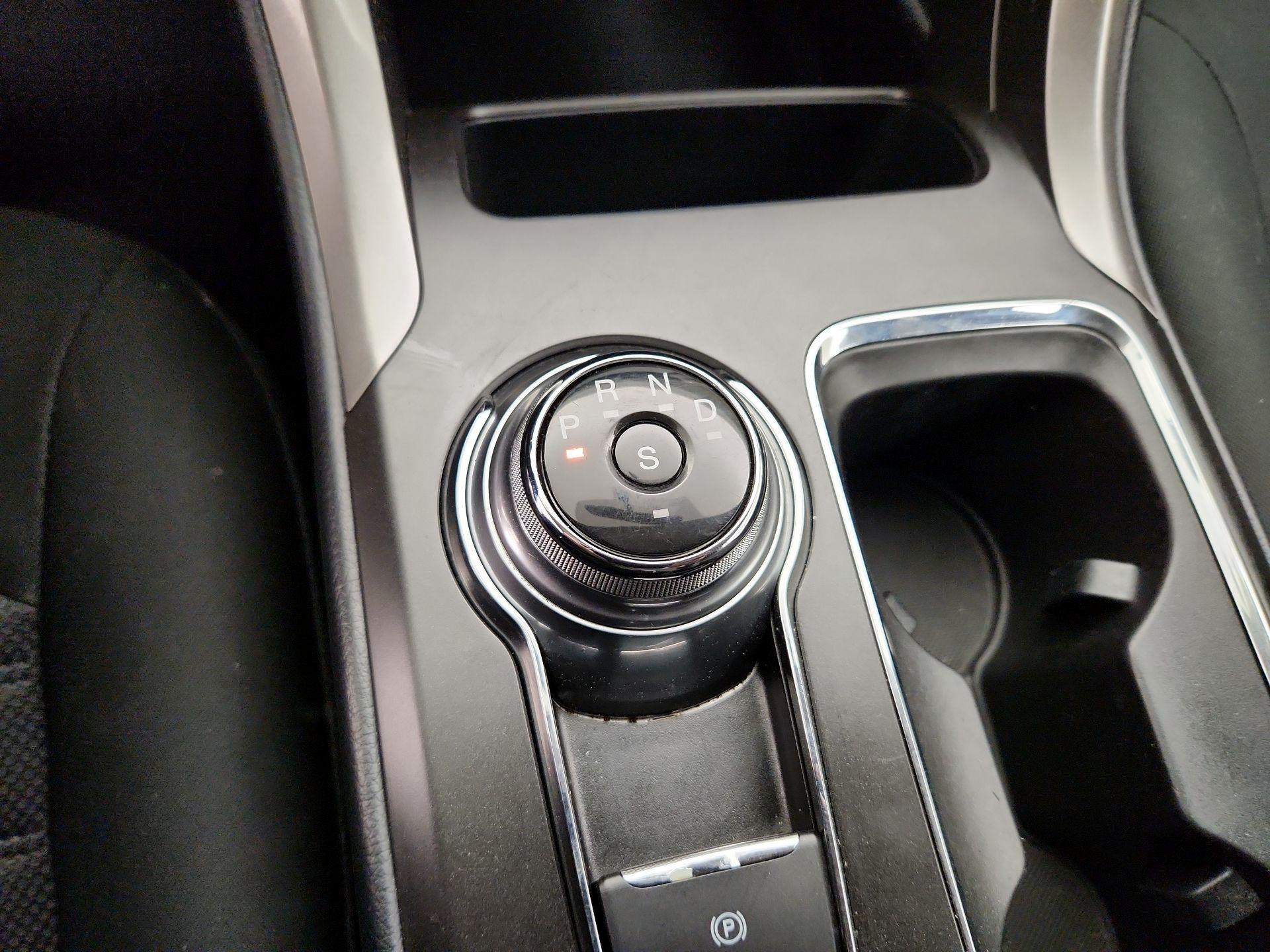 Thumbnail: 2018 Ford Fusion - 18