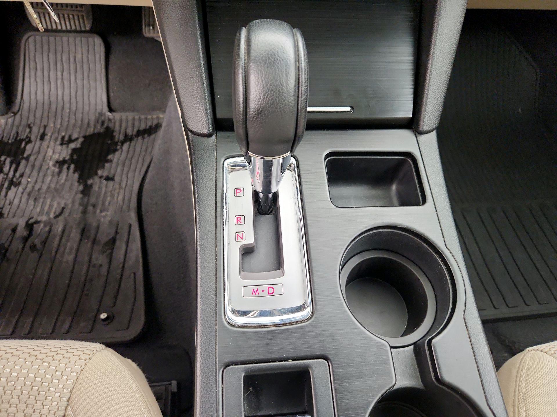 Thumbnail: 2016 Subaru Outback - 17