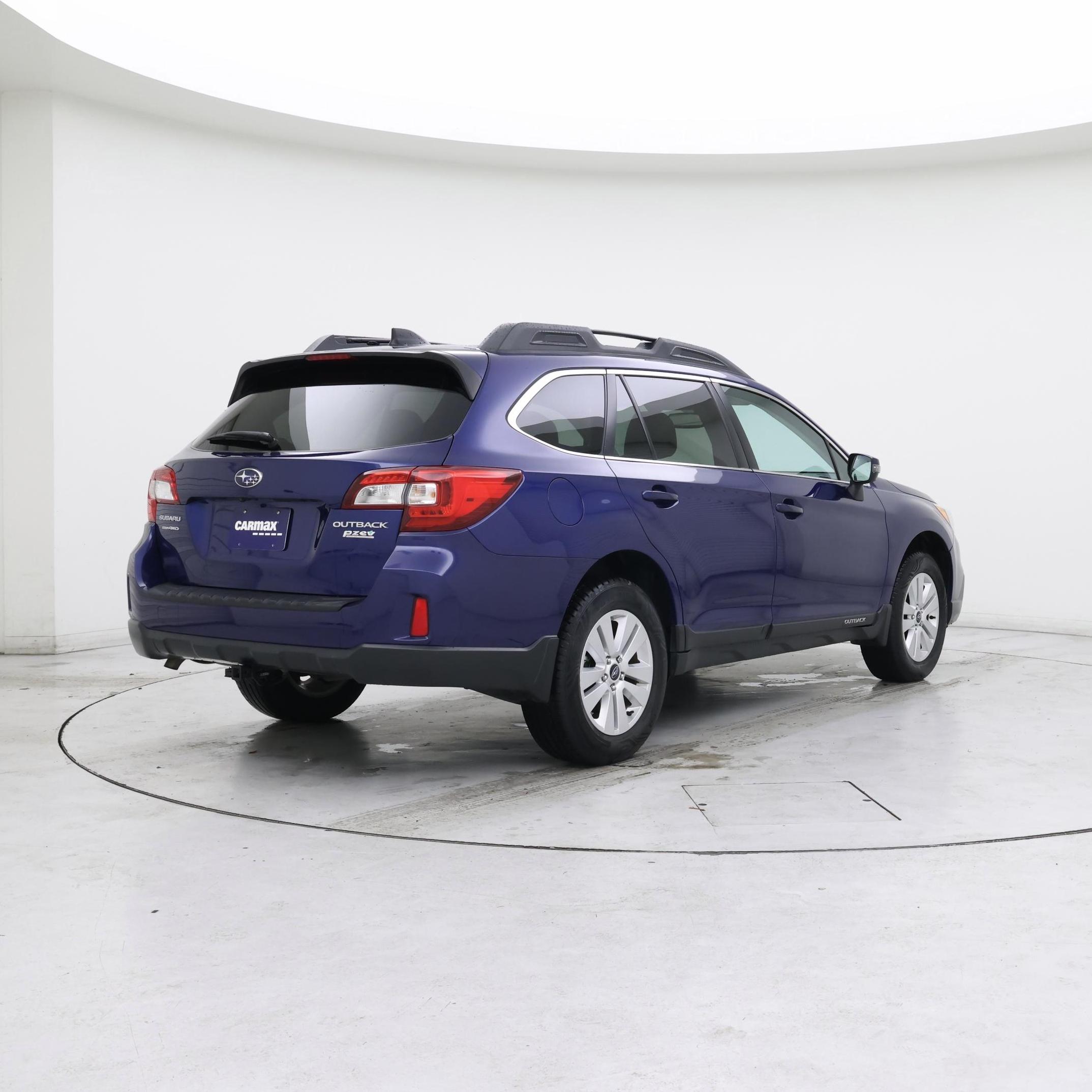 Thumbnail: 2016 Subaru Outback - 8