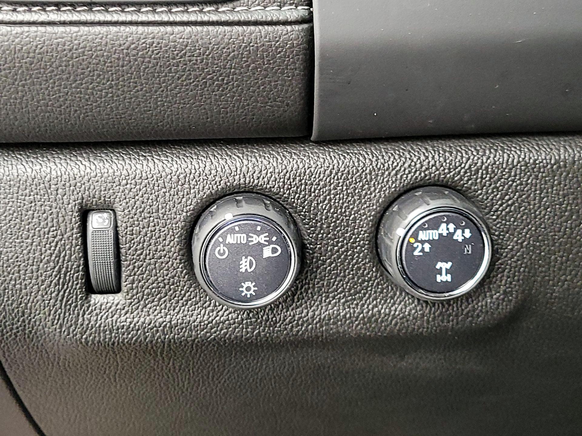 Thumbnail: 2020 GMC Canyon - 13