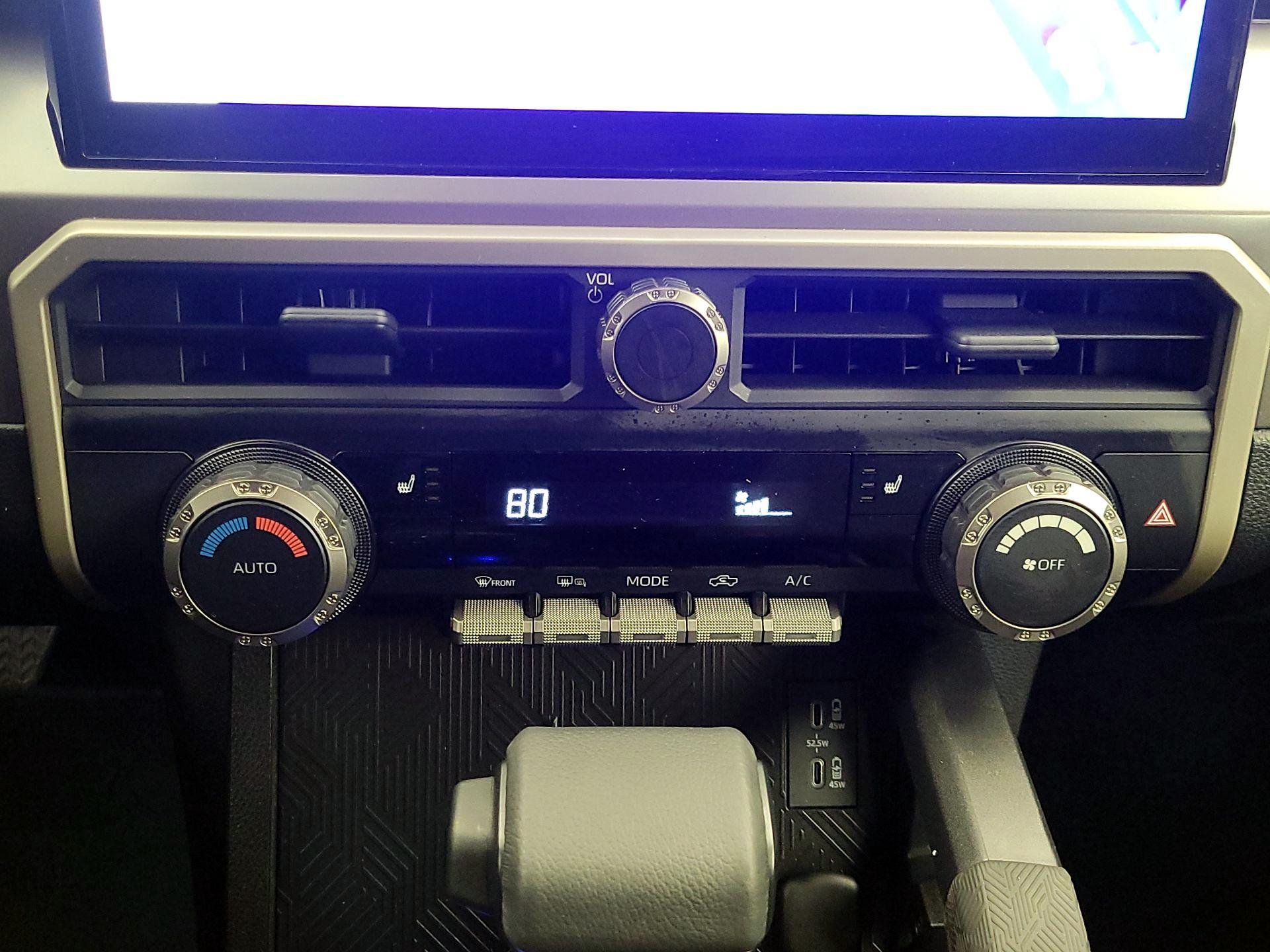 Thumbnail: 2024 Toyota Tacoma - 17