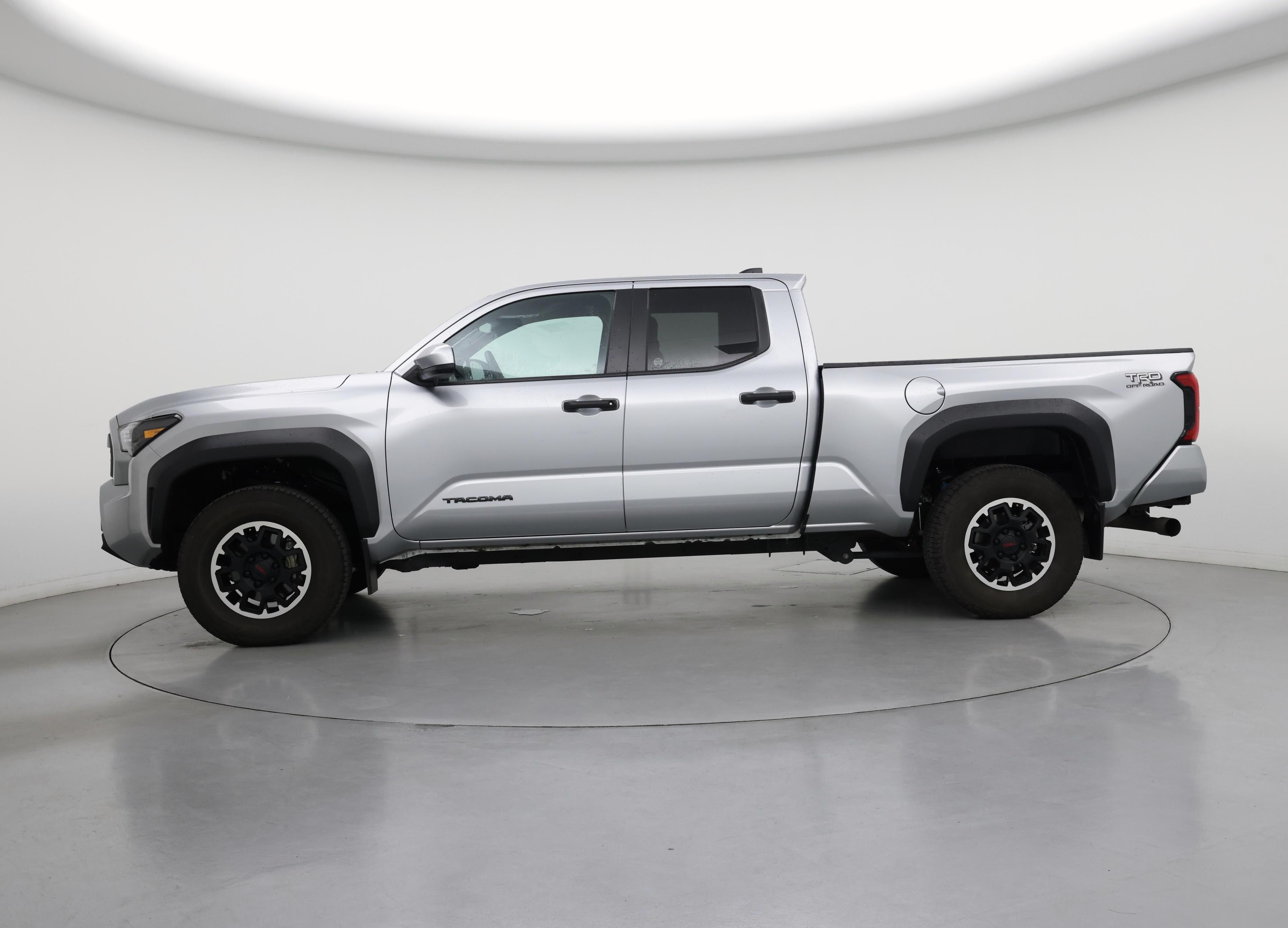Thumbnail: 2024 Toyota Tacoma - 3