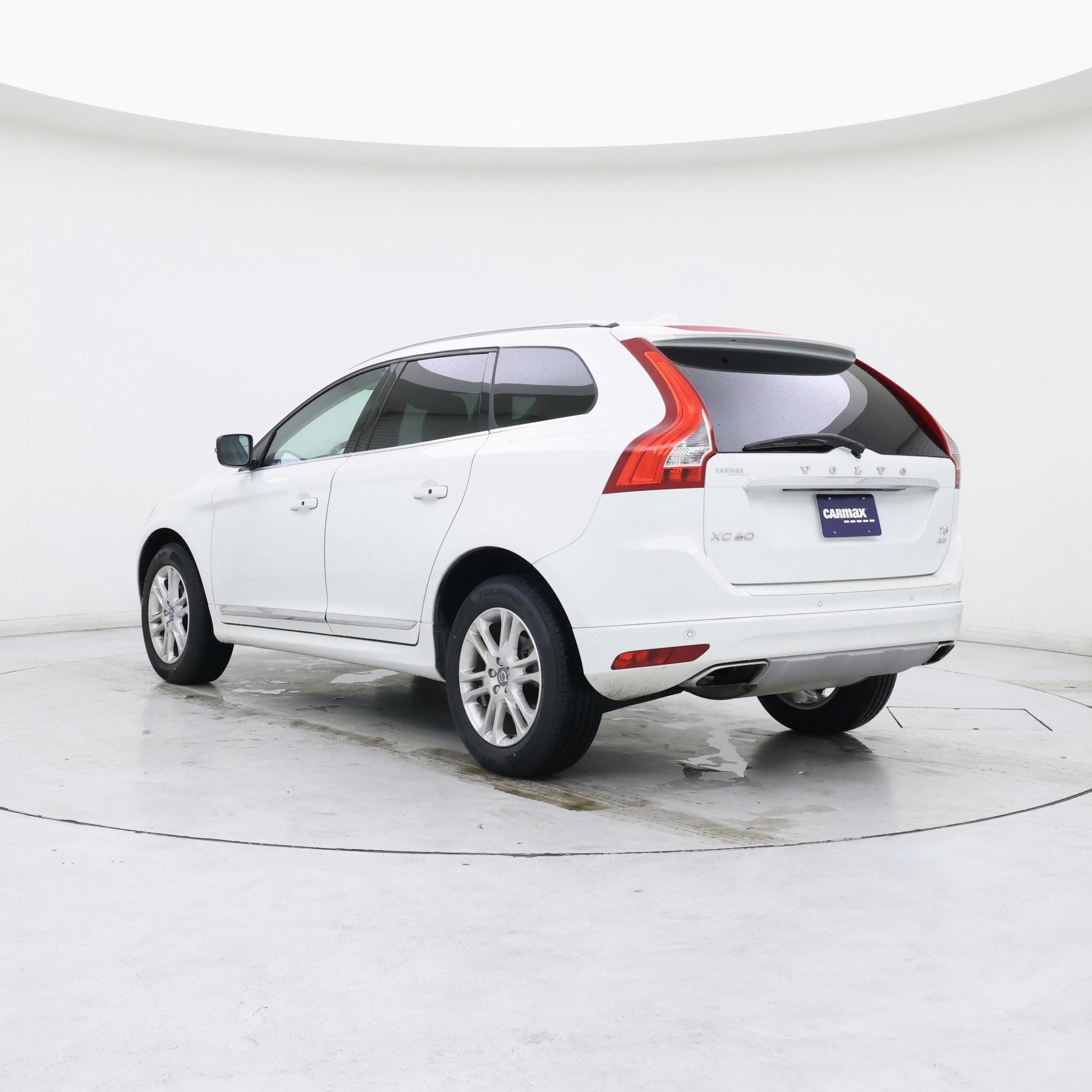 Thumbnail: 2016 Volvo XC60 - 2