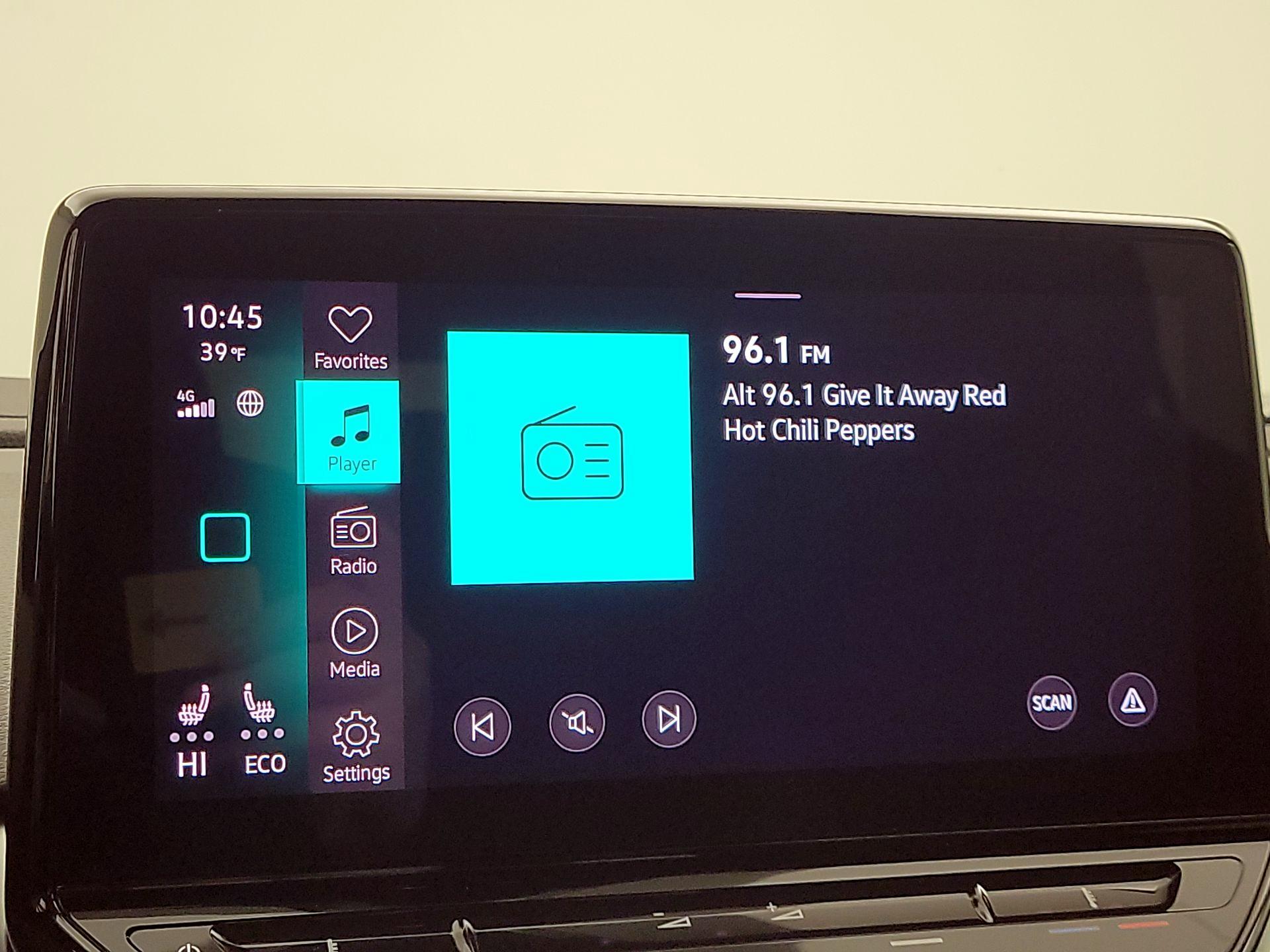 Thumbnail: 2022 Volkswagen ID.4 - 16