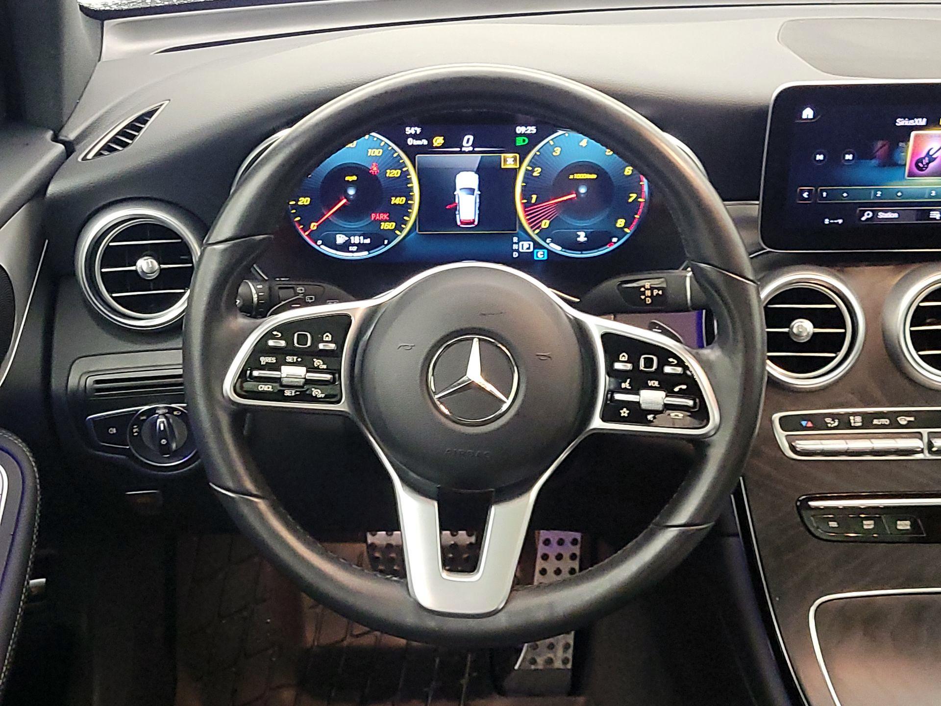 Thumbnail: 2022 Mercedes-Benz GLC - 10