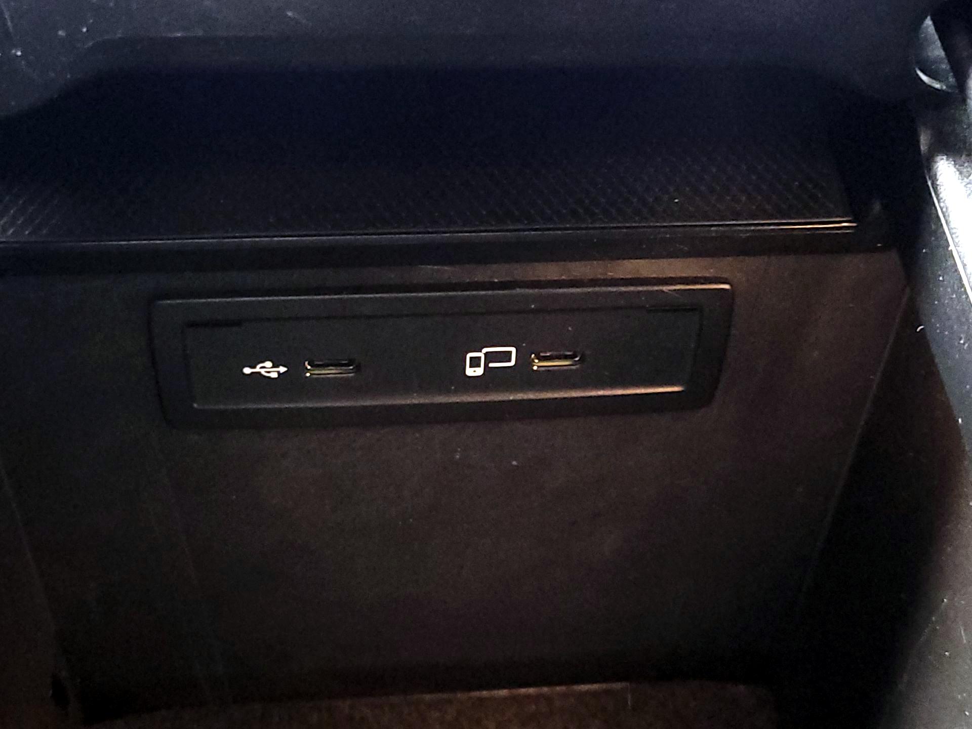 Thumbnail: 2022 Mercedes-Benz GLC - 18