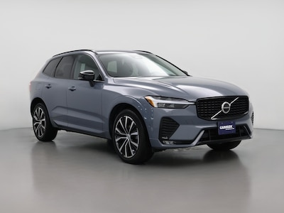 2023 Volvo XC60 B5 Plus Dark Theme