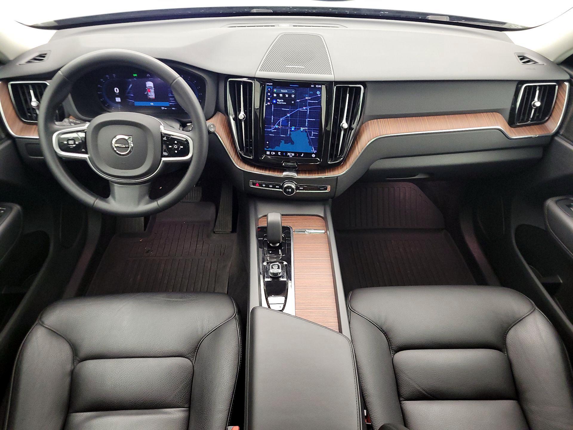 Thumbnail: 2023 Volvo XC60 - 9