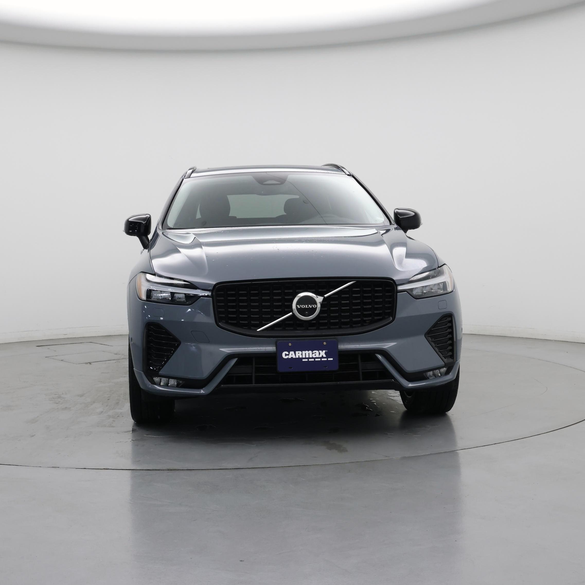 Thumbnail: 2023 Volvo XC60 - 5