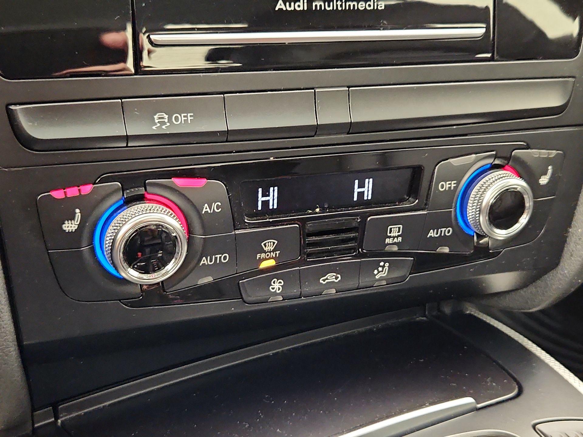 Thumbnail: 2015 Audi A4 - 17