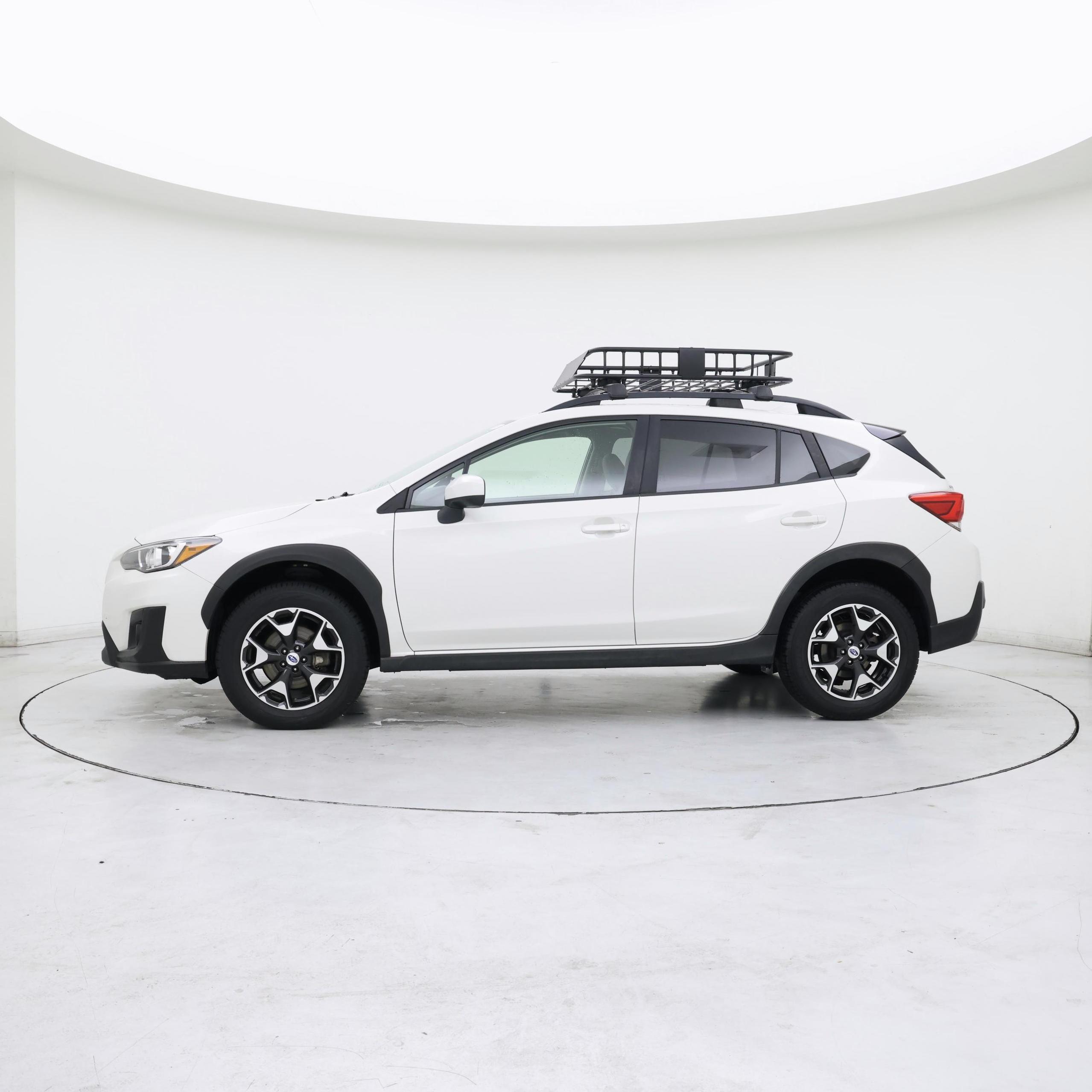 Thumbnail: 2018 Subaru Crosstrek - 3