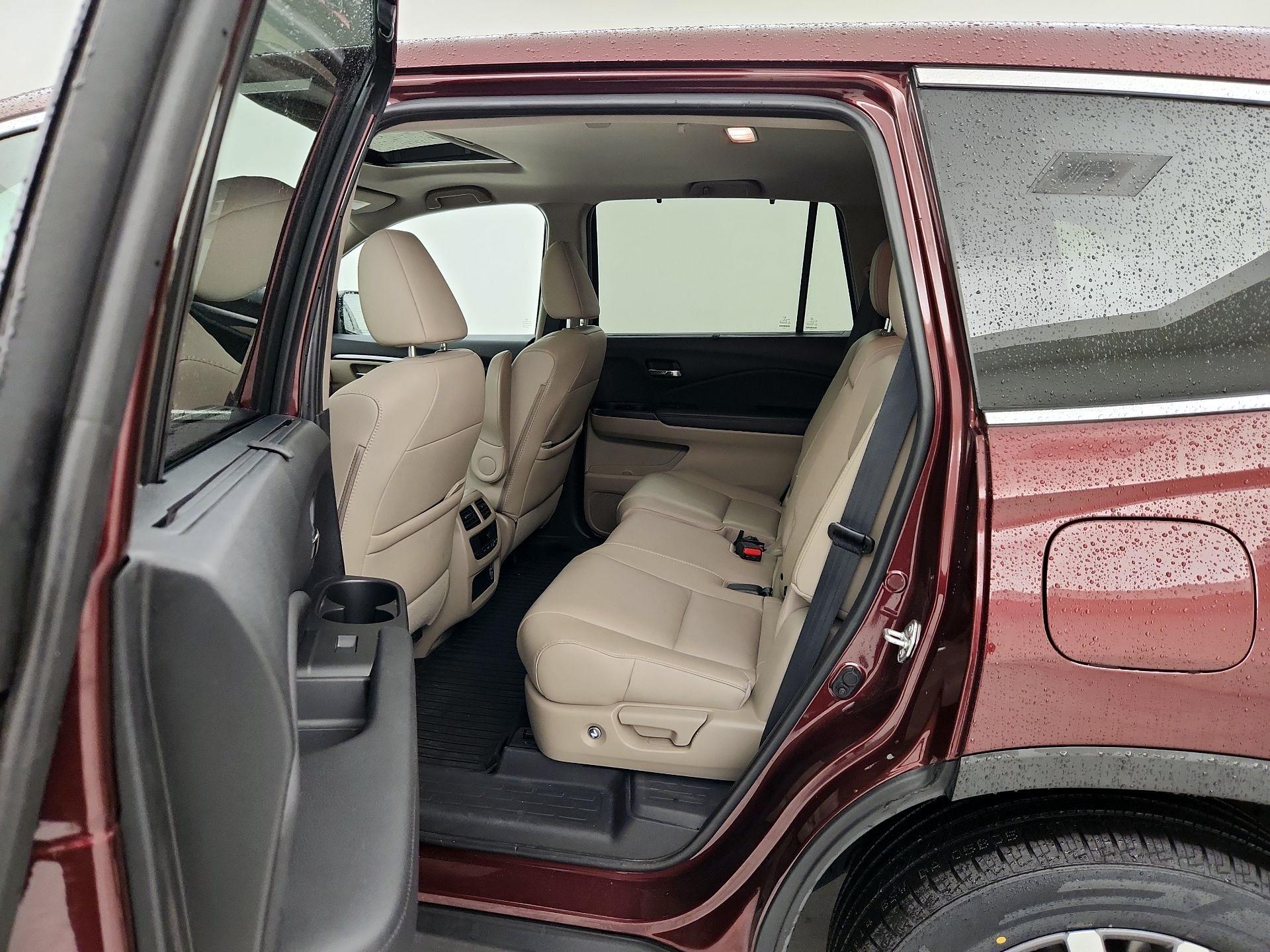 Thumbnail: 2021 Honda Pilot - 20