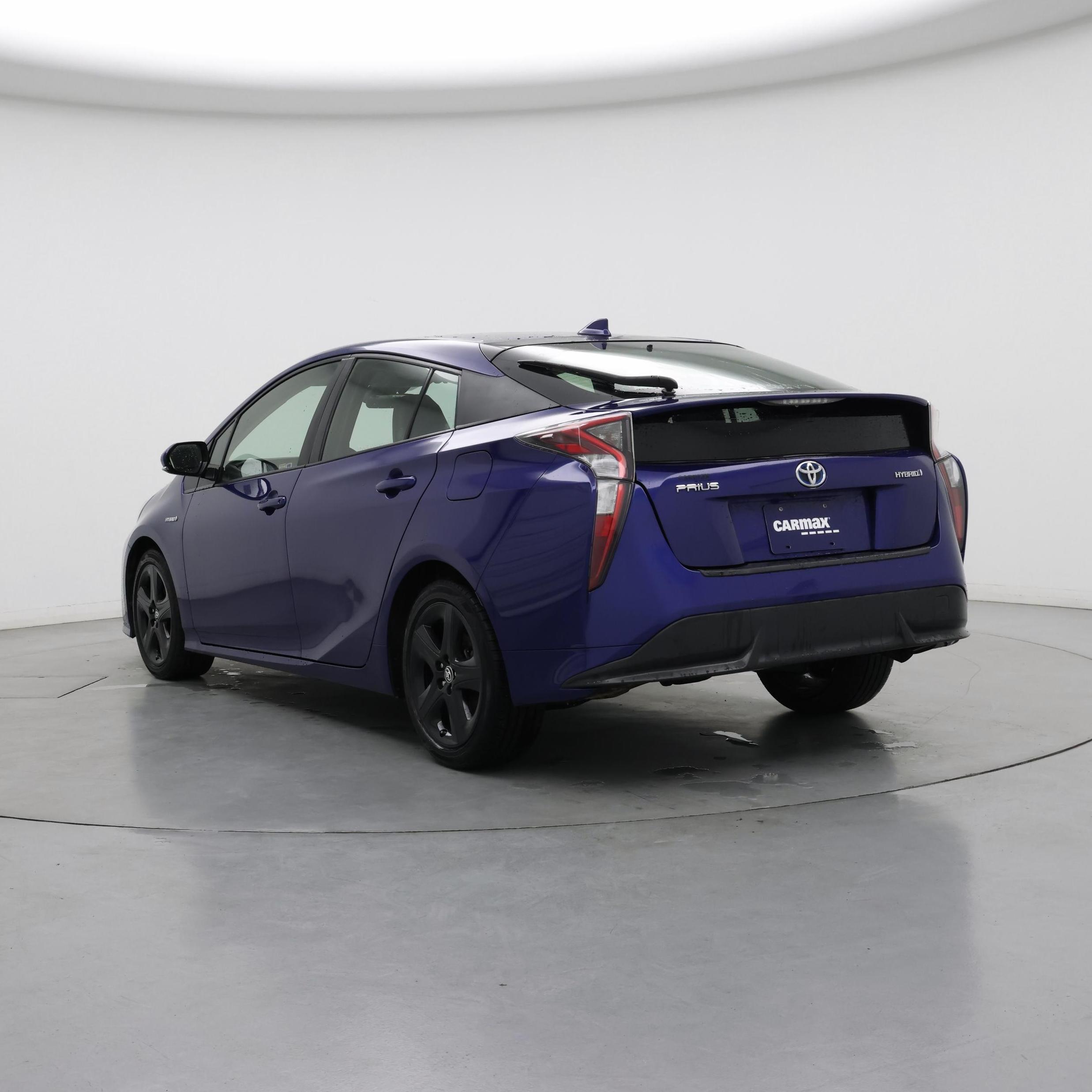 Thumbnail: 2016 Toyota Prius - 2