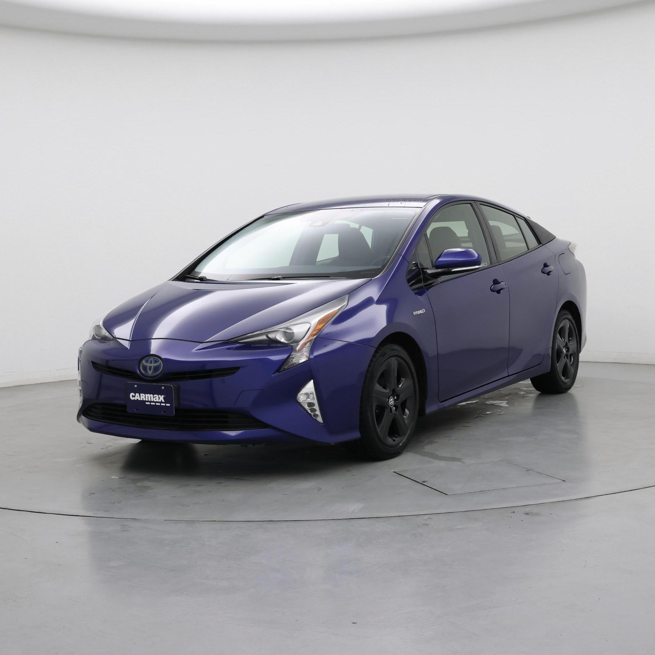 Thumbnail: 2016 Toyota Prius - 4
