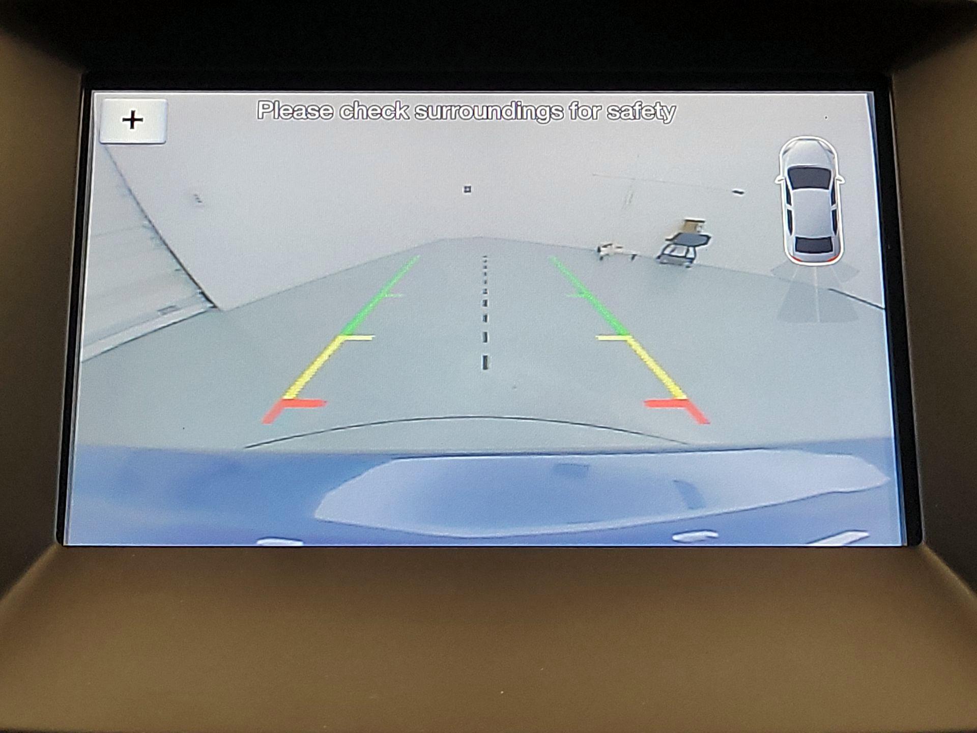 Thumbnail: 2017 Ford Edge - 15