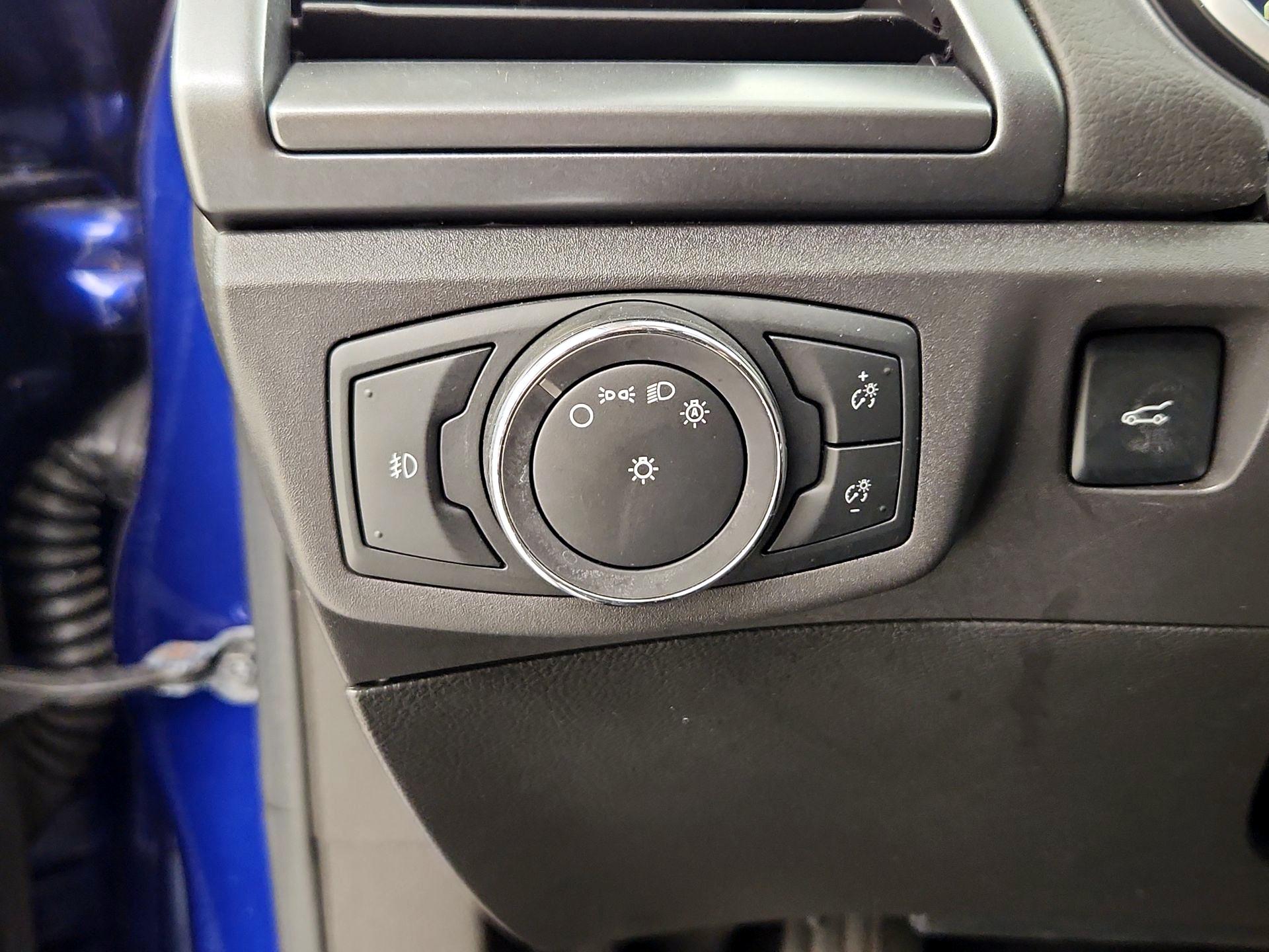 Thumbnail: 2014 Ford Fusion - 13