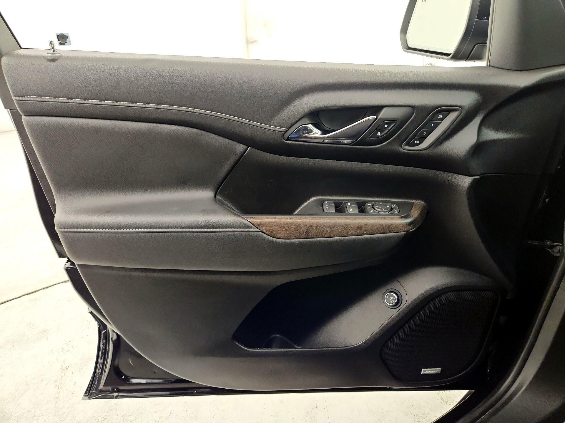 Thumbnail: 2023 GMC Acadia - 12